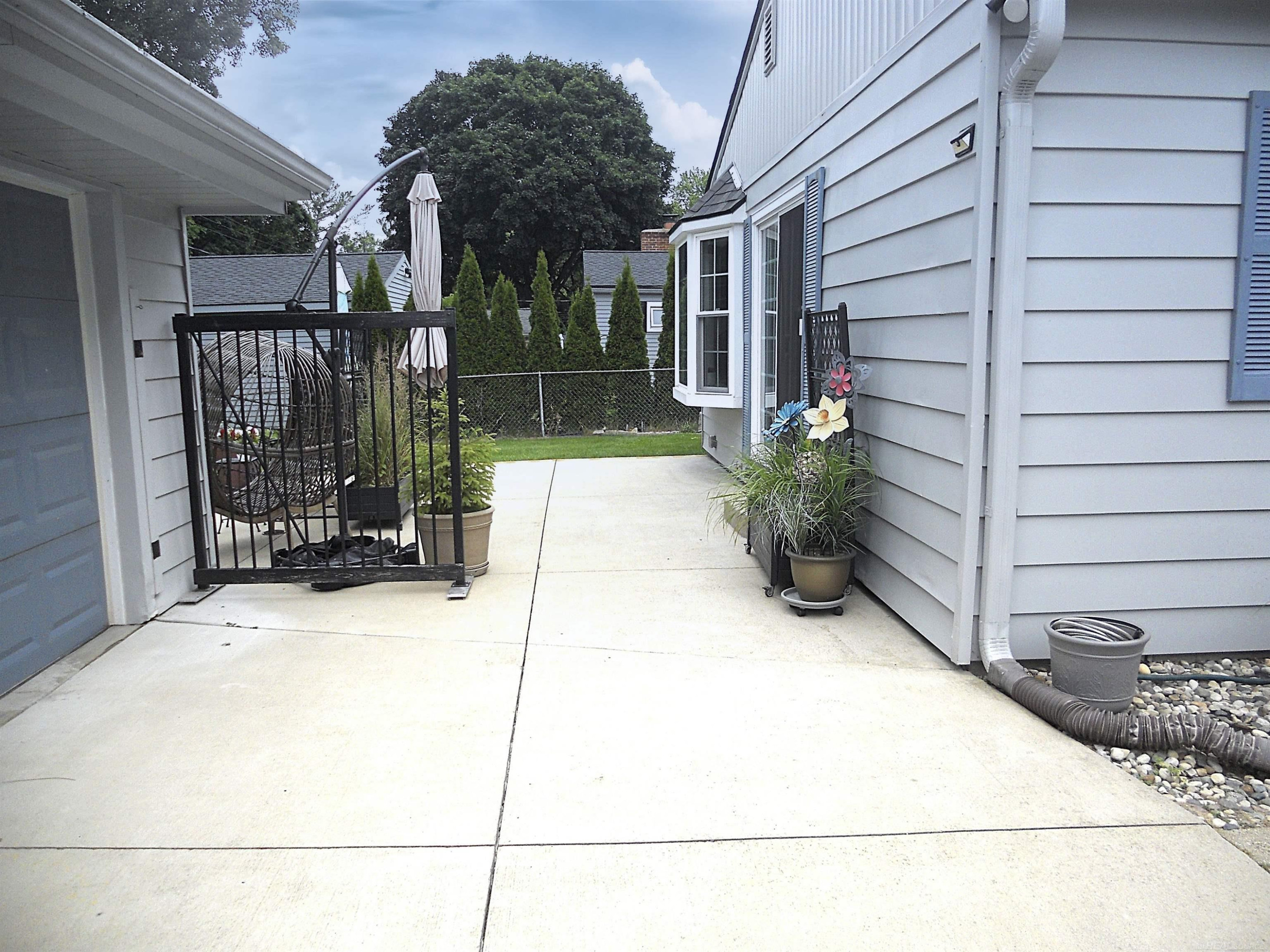 625 Rewold Drive, Rochester, MI 48307 — Photo 58
