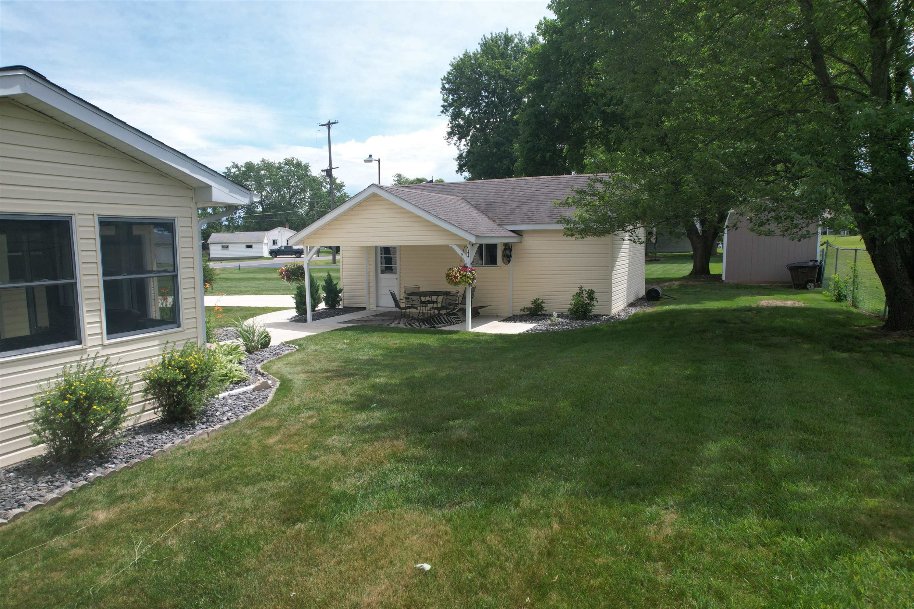 8624 E Monroe Road, Durand, MI 48429 — Photo 32