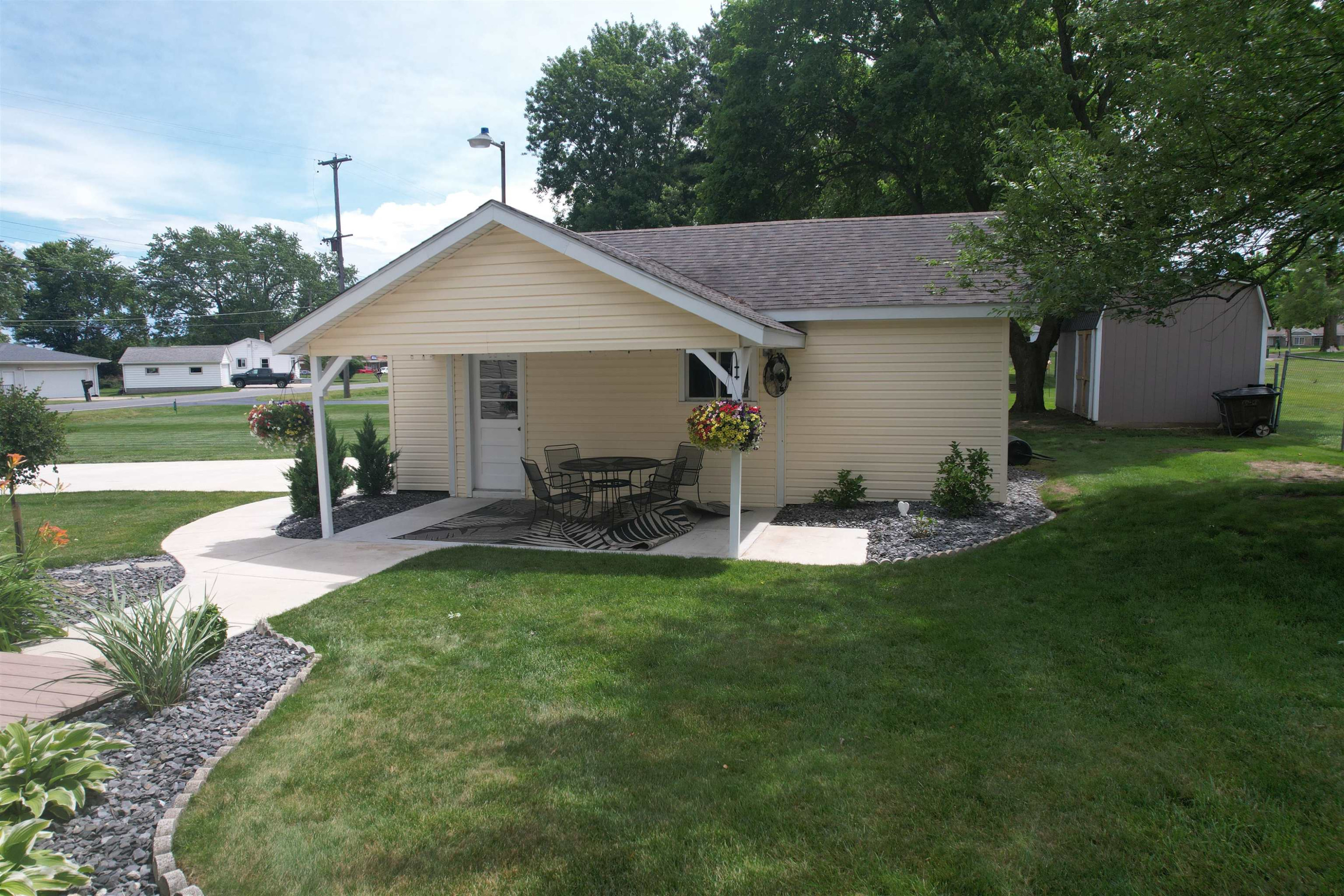 8624 E Monroe Road, Durand, MI 48429 — Photo 33
