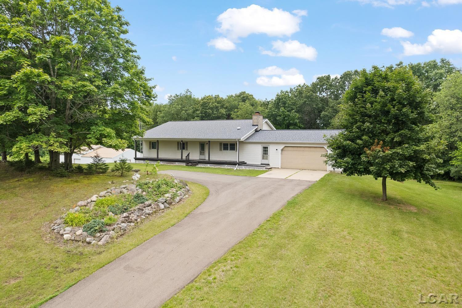 2010 S Kane Road, Stockbridge, MI 49285 — Photo 7