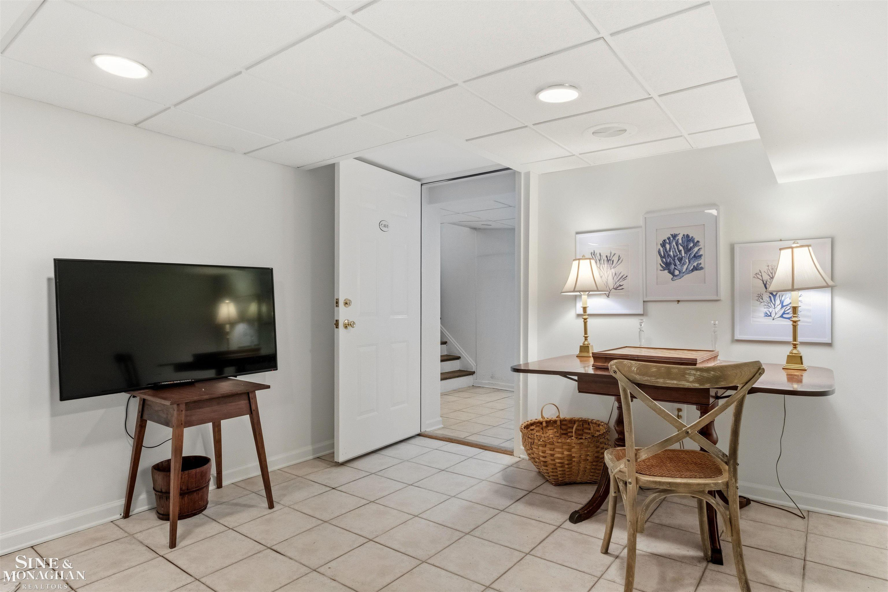 398 Rivard Boulevard, Grosse Pointe, MI 48230 — Photo 49
