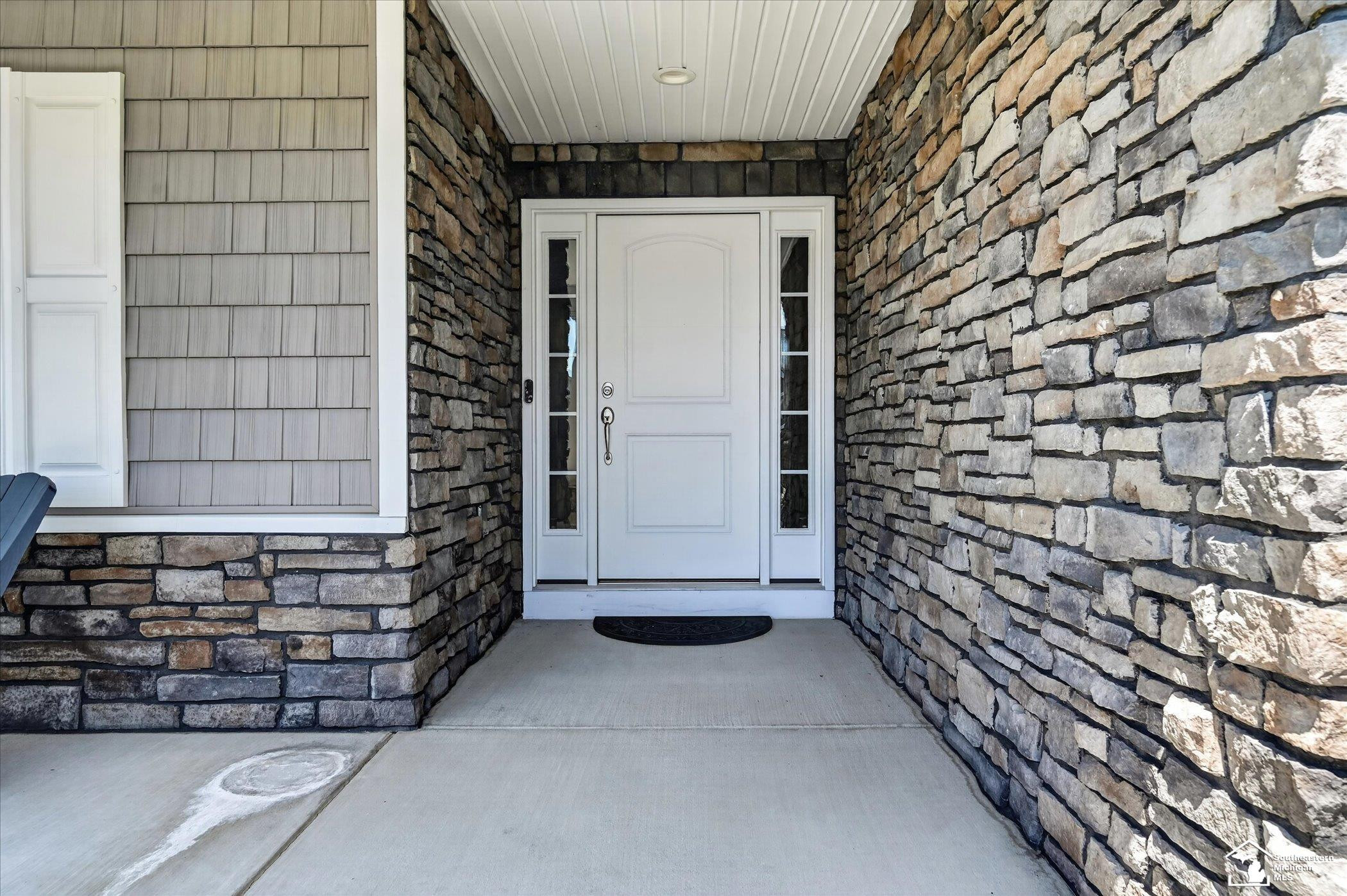 6751 W Summer Breeze Drive, Lambertville, MI 48144 — Photo 12