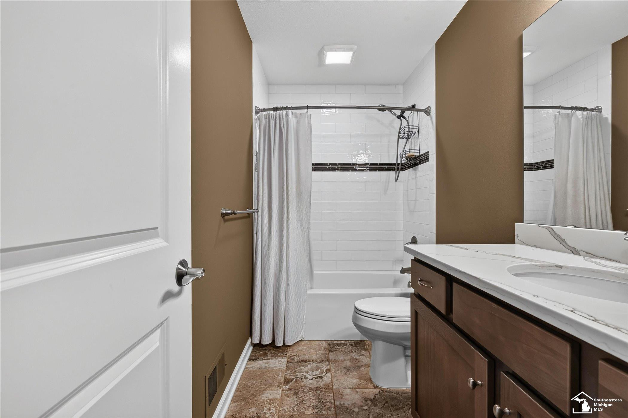 6751 W Summer Breeze Drive, Lambertville, MI 48144 — Photo 38
