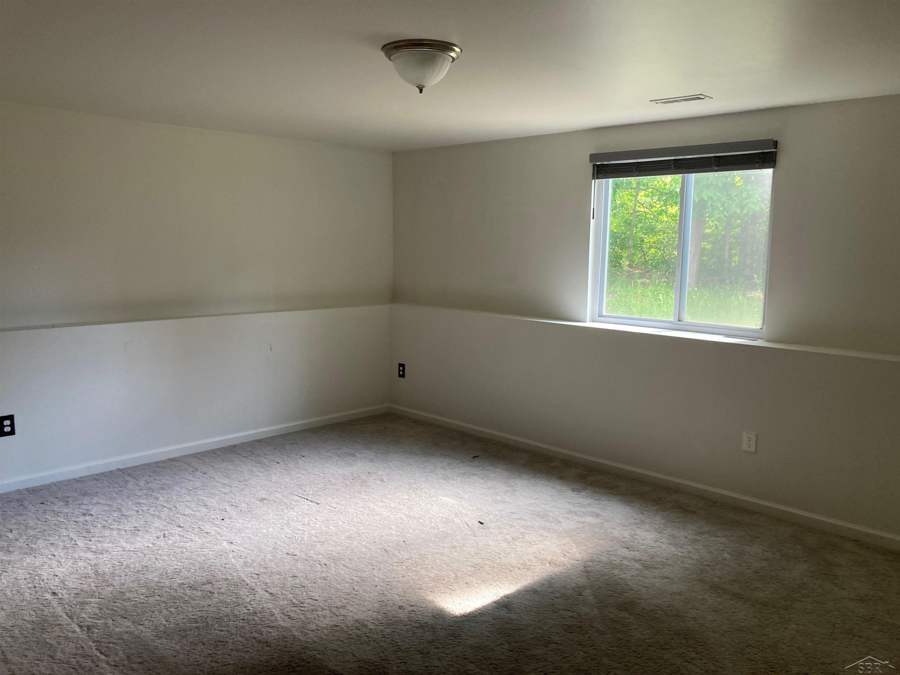 7187 Glenmeadow Court, Grand Blanc, MI 48439 — Photo 10