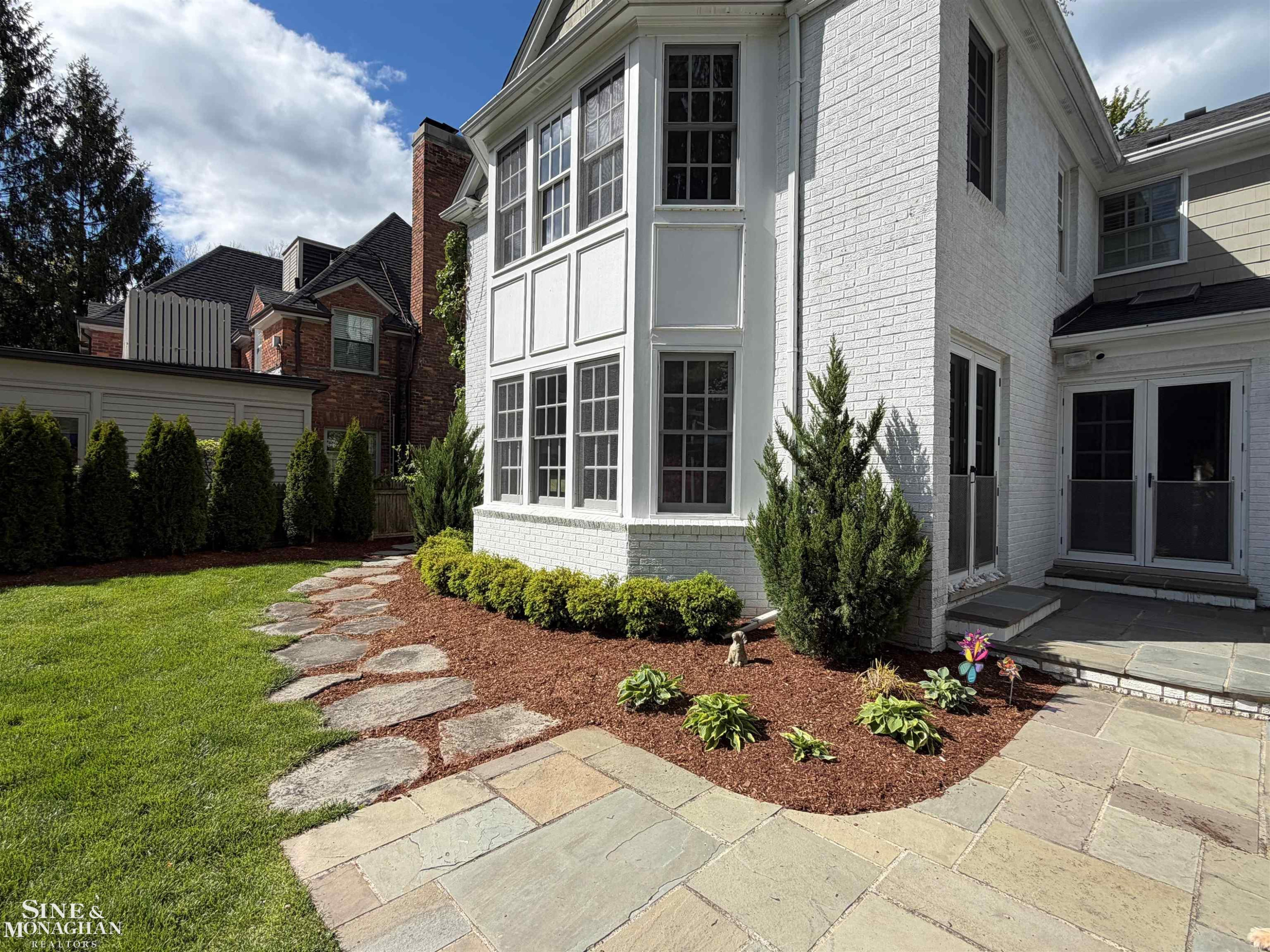 77 Merriweather Road, Grosse Pointe Farms, MI 48236 — Photo 2