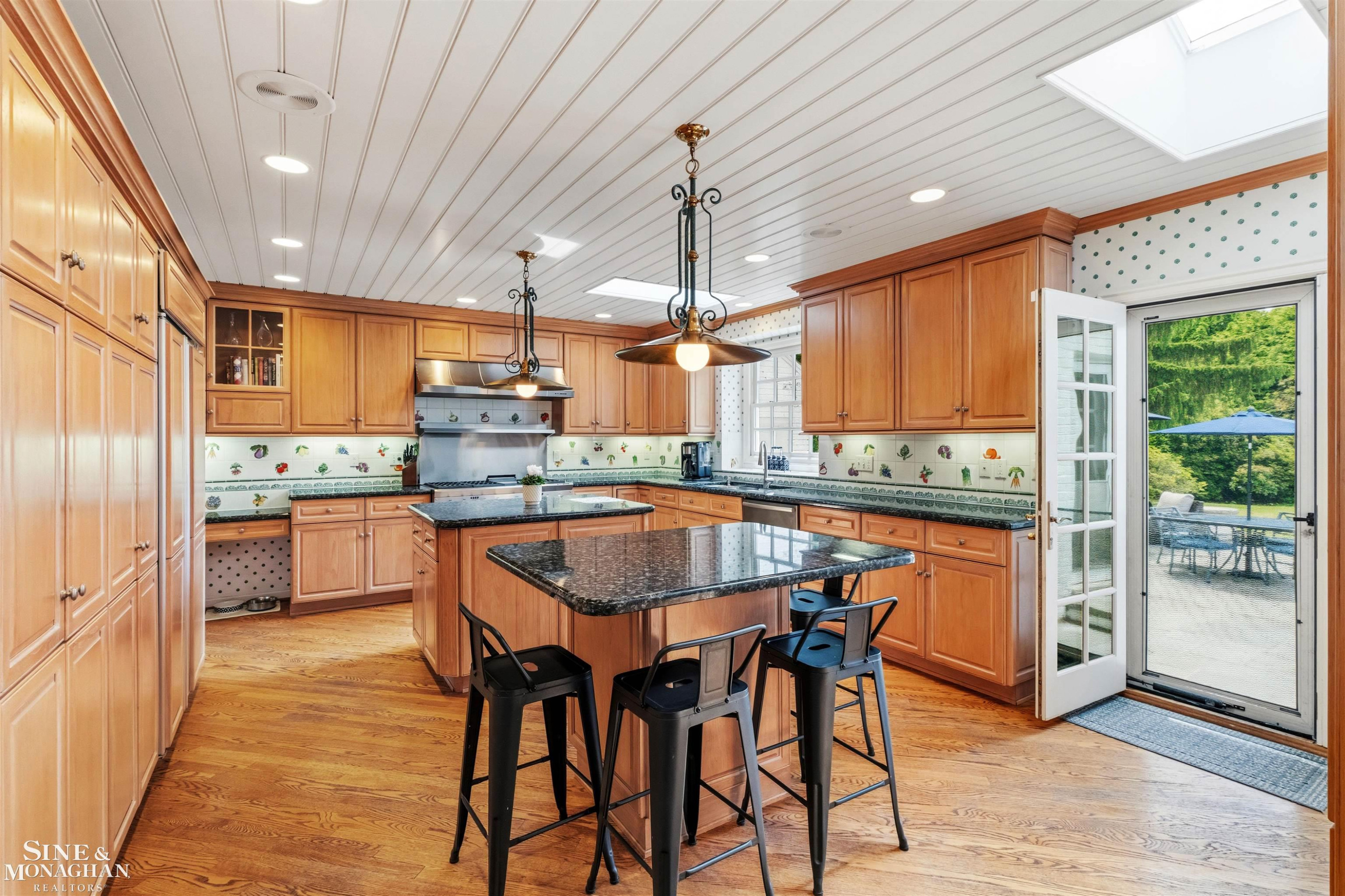 77 Merriweather Road, Grosse Pointe Farms, MI 48236 — Photo 28