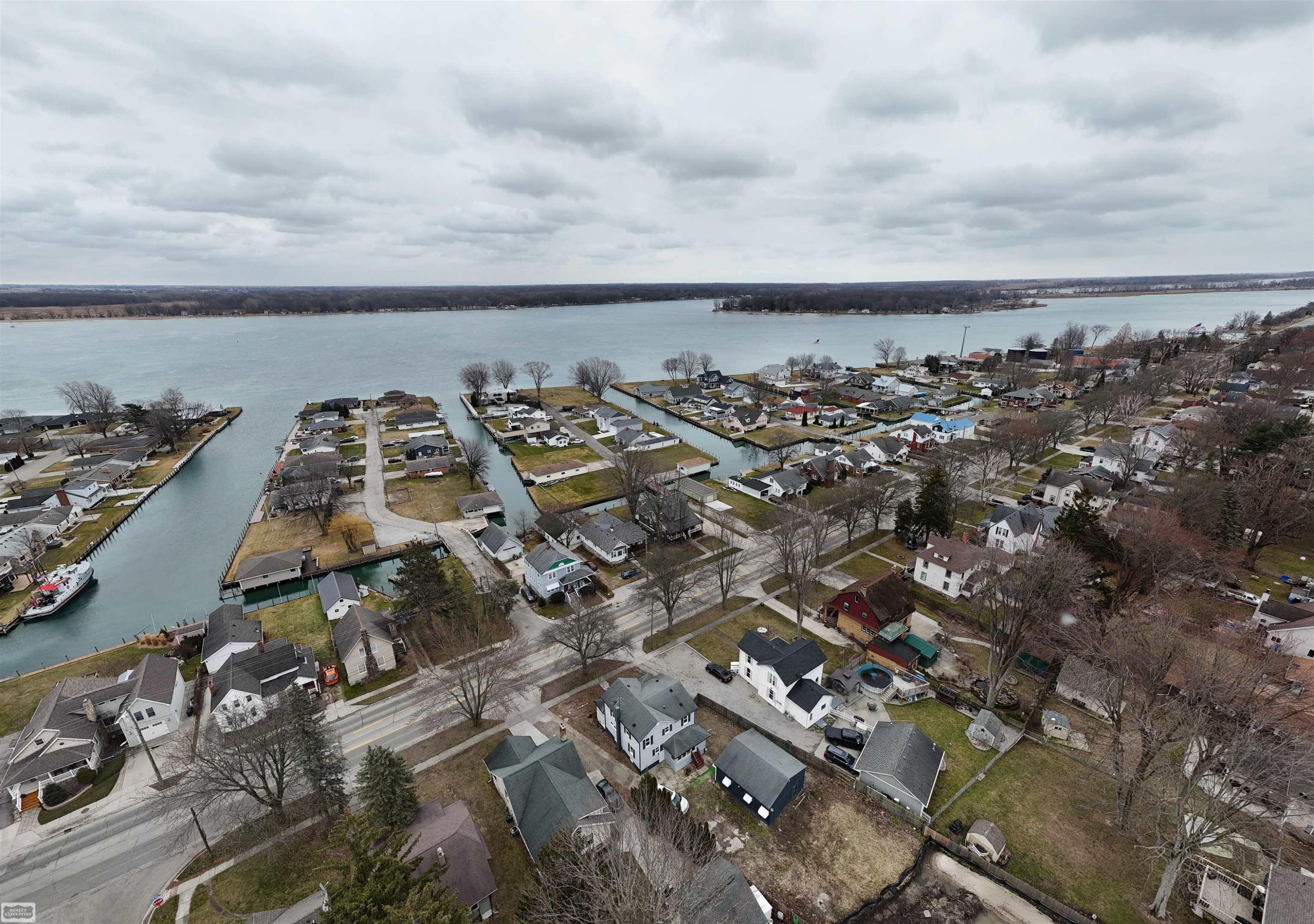 25300 23 mile rd Road, MI — Photo 30