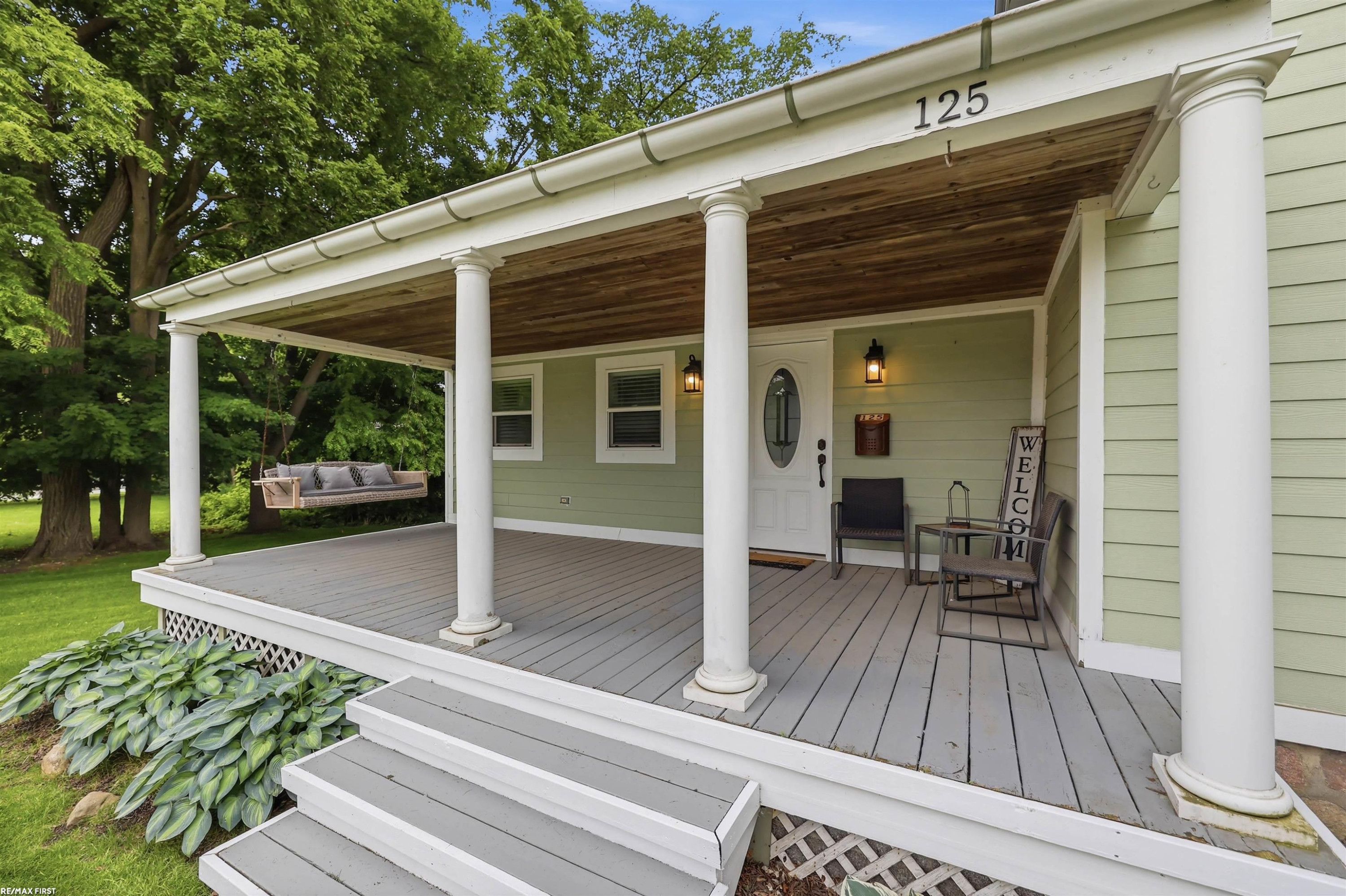 125 W Gates Street, MI 48065 — Photo 2