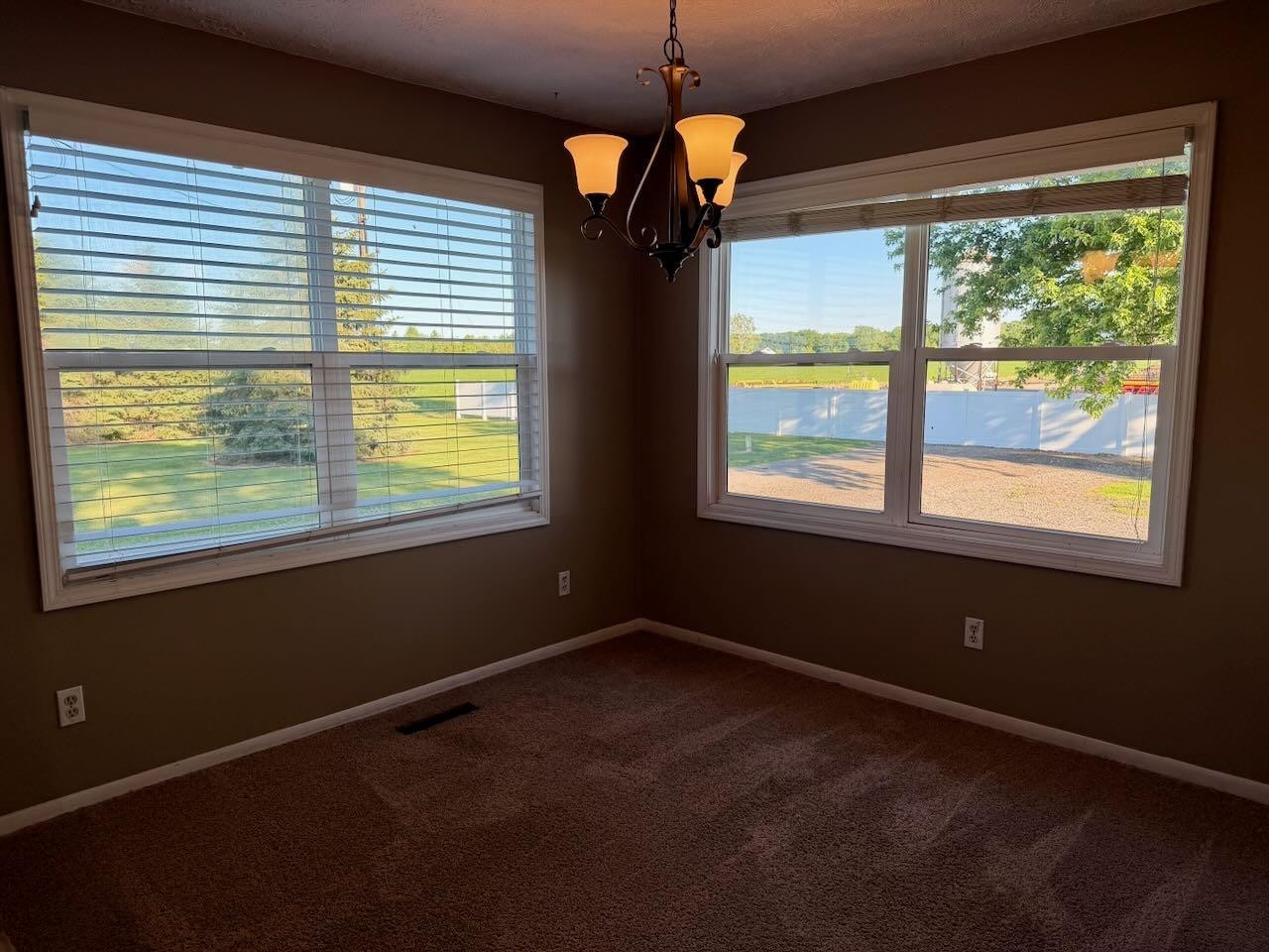 5577 Peet Road, Chesaning, MI 48616 — Photo 26
