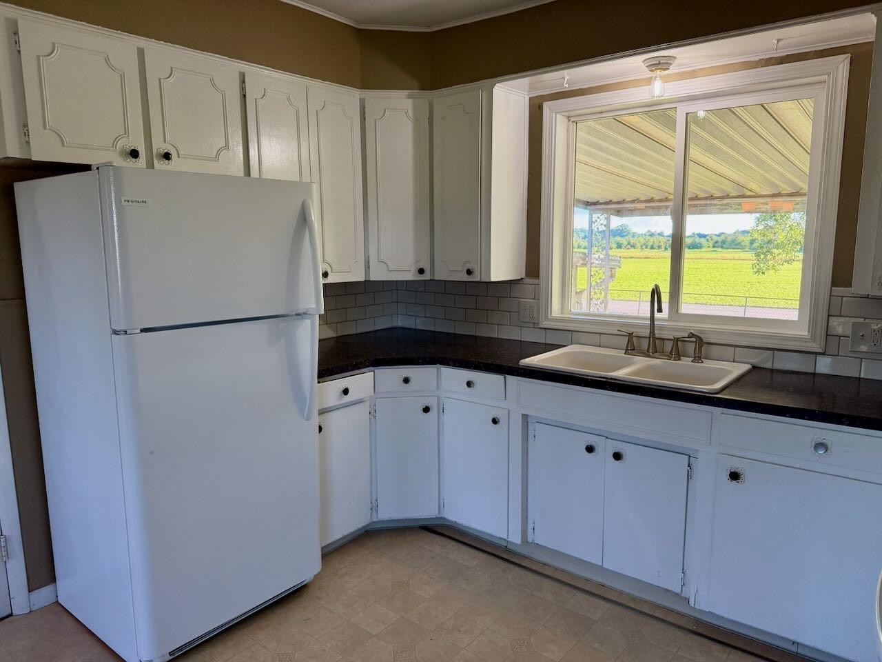 5577 Peet Road, Chesaning, MI 48616 — Photo 29