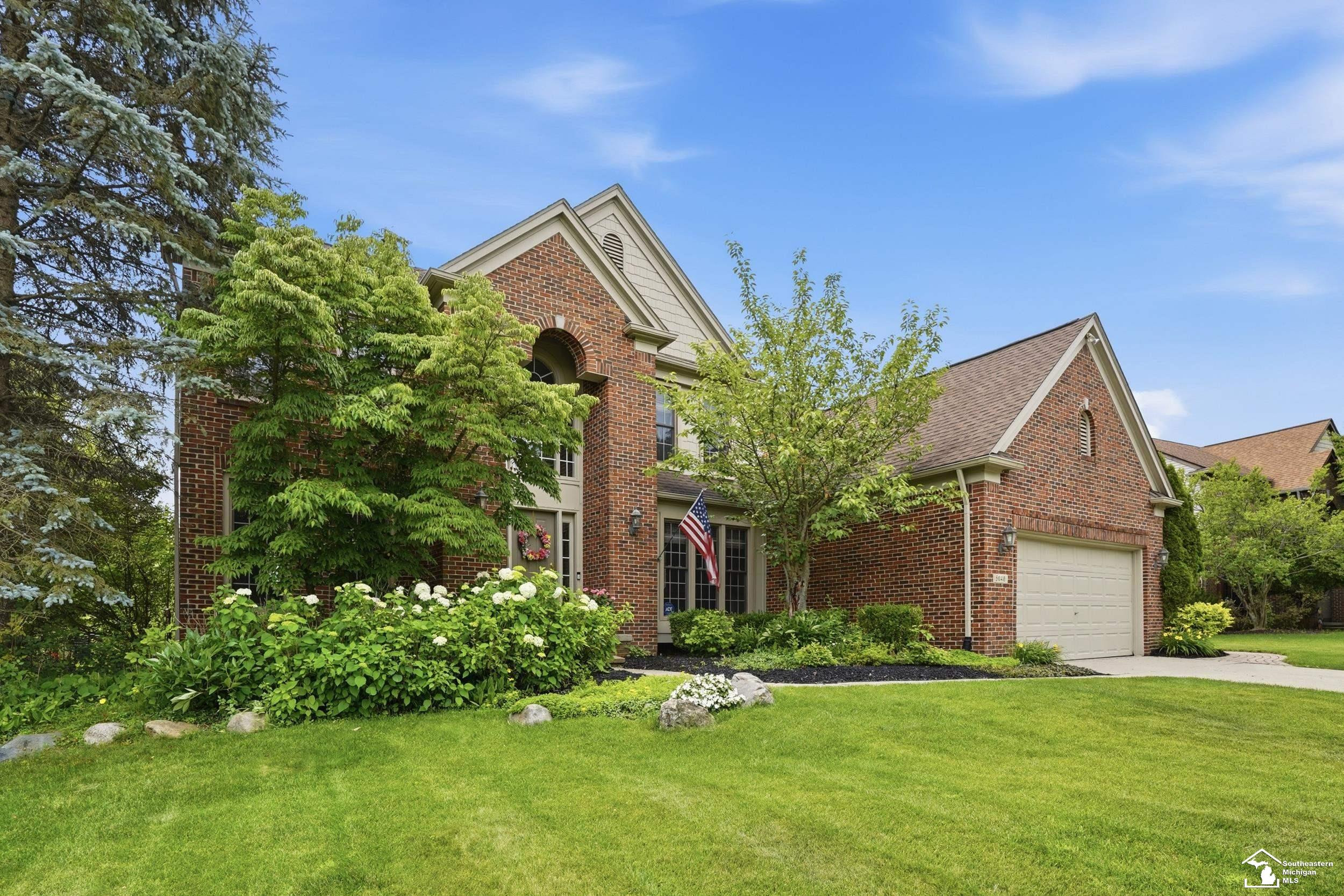 5040 cherry blossom circle Circle, West Bloomfield, MI 48324 — Photo 2