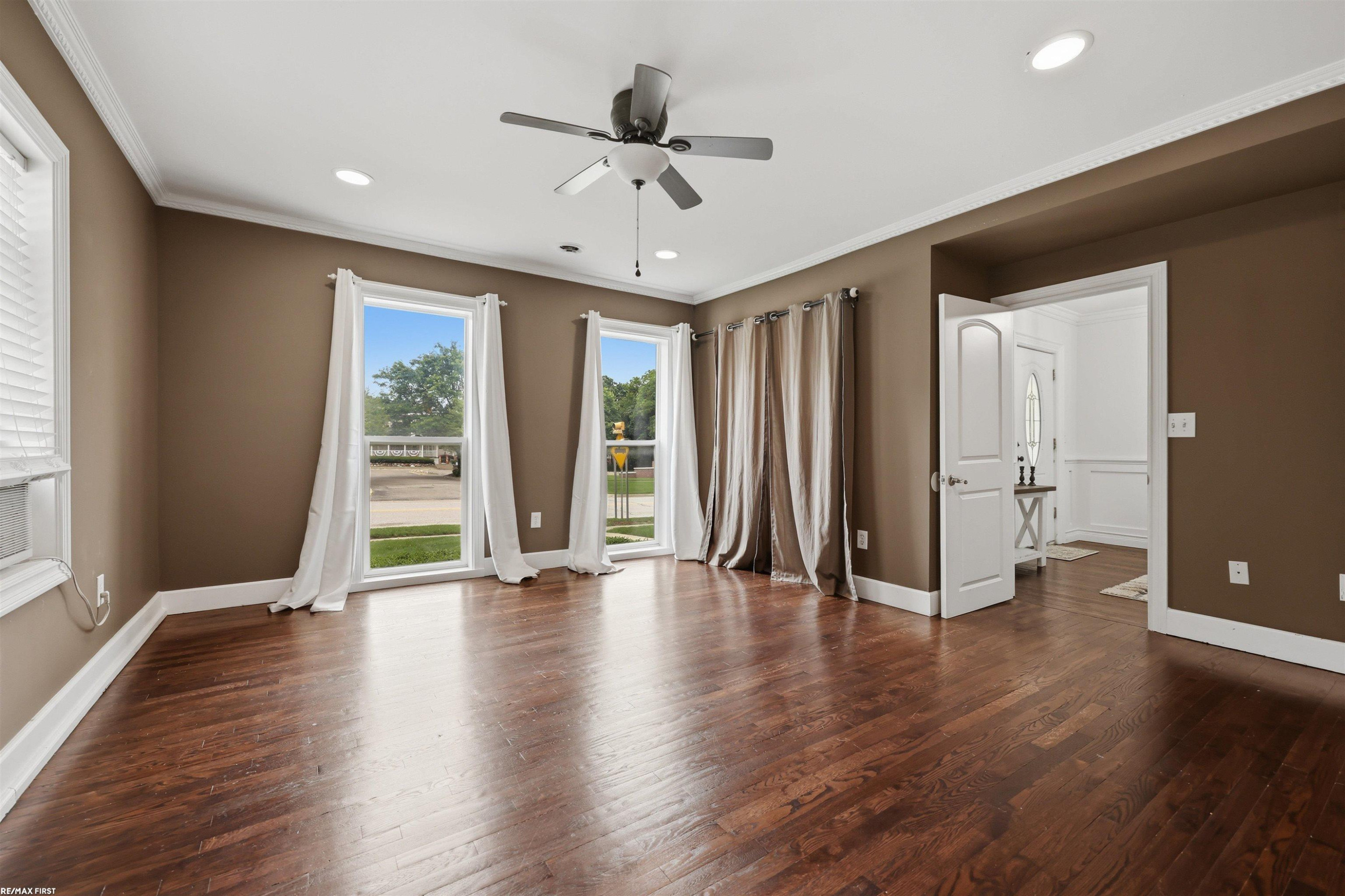 125 W Gates Street, MI 48065 — Photo 16