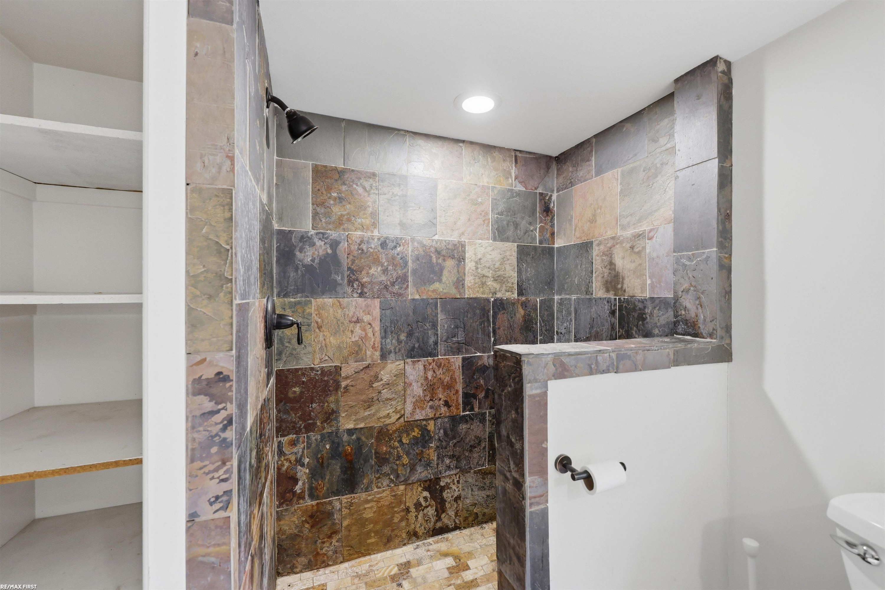 125 W Gates Street, MI 48065 — Photo 27