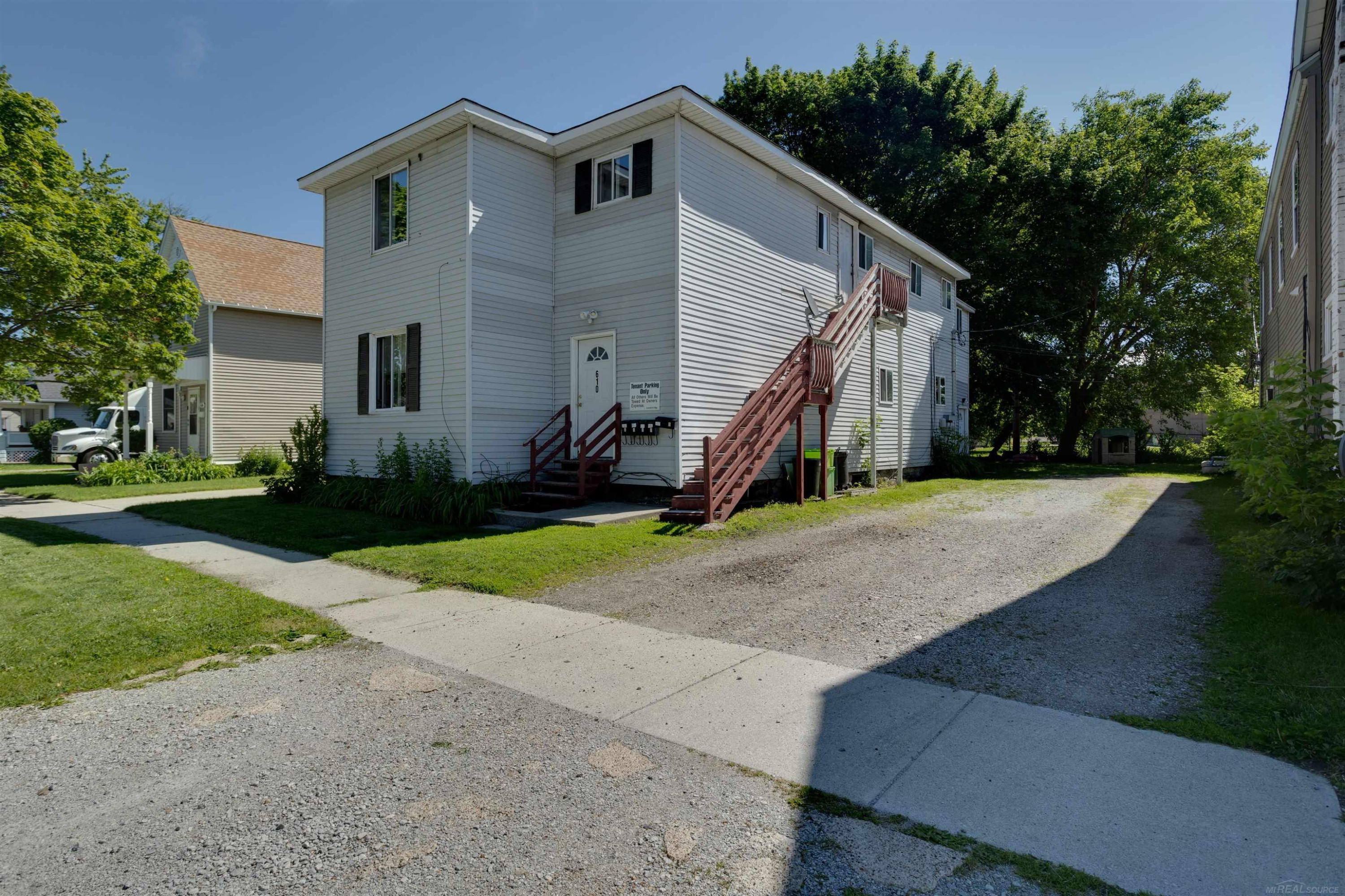 610 Ontario Street, Port Huron, MI 48060 — Photo 2