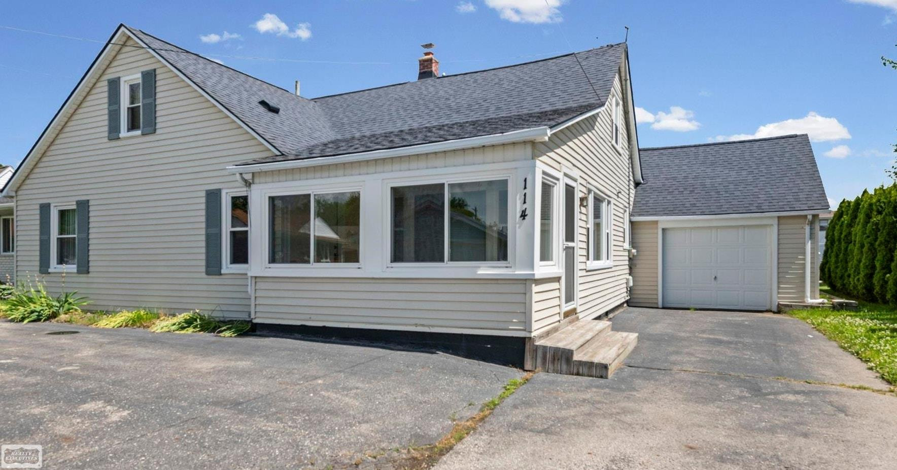 114 Interlochen Drive, Algonac, MI 48001 — Photo 10