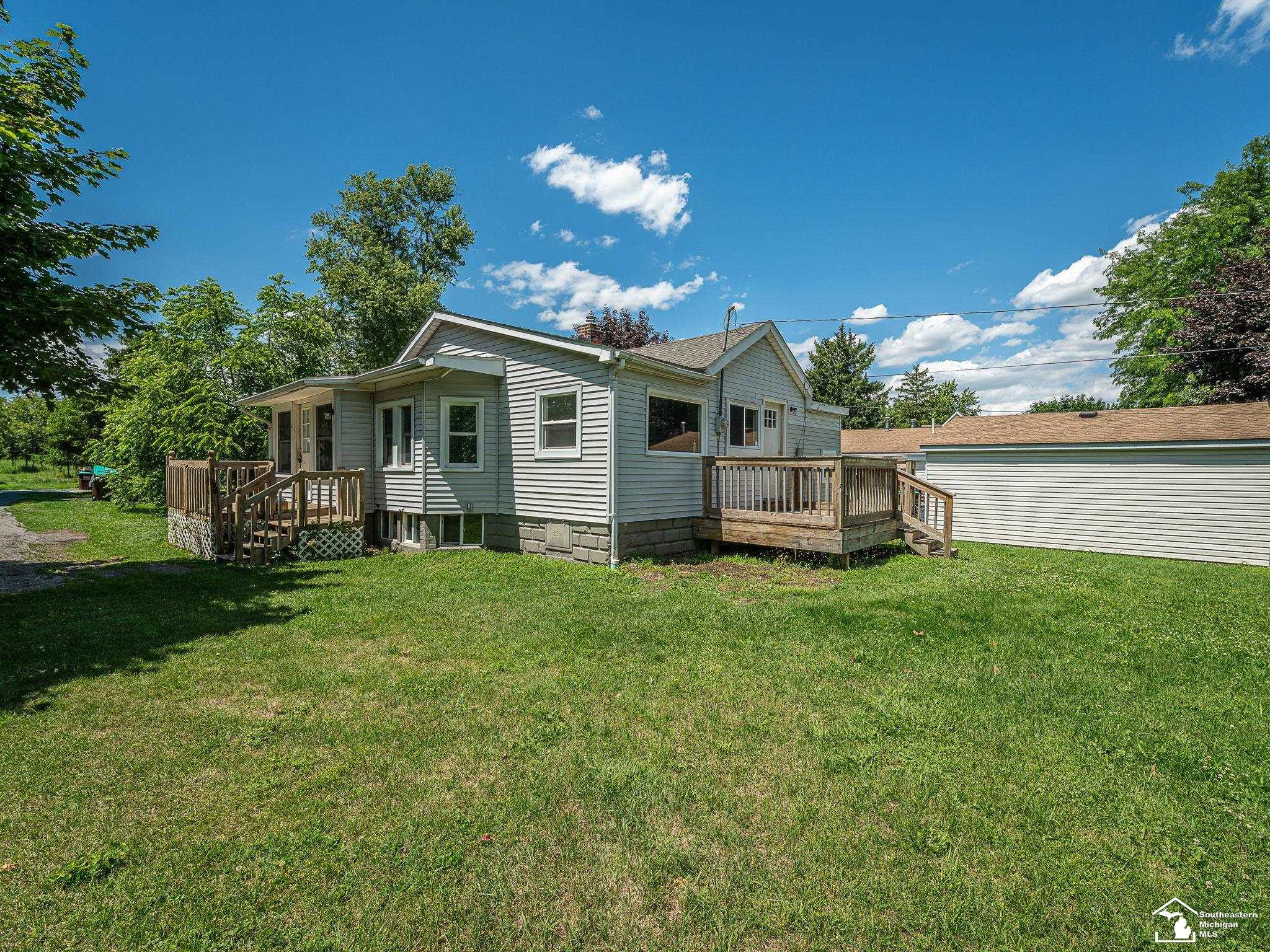 13054 Race Street, MI