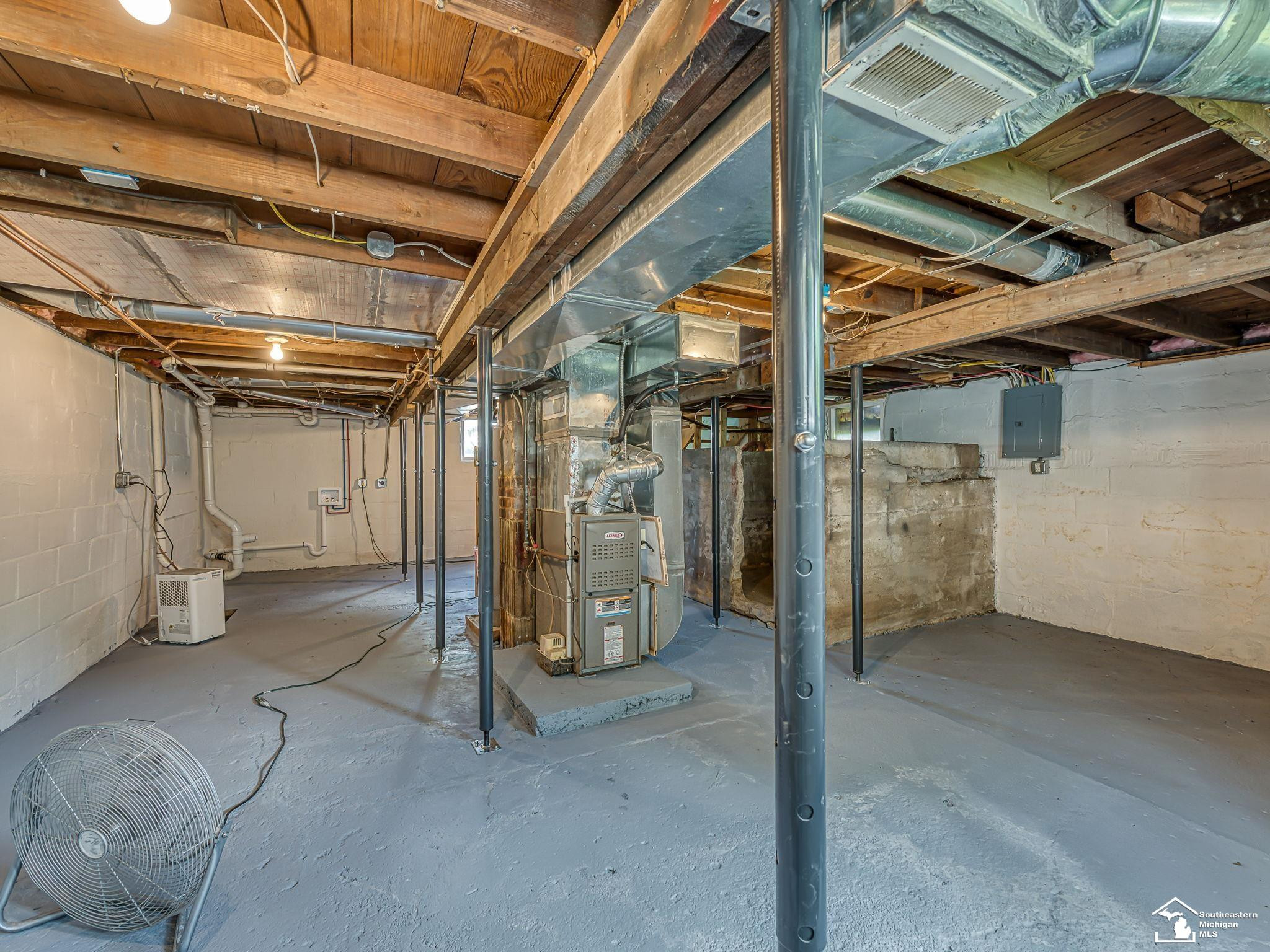 13054 Race Street, MI — Photo 24