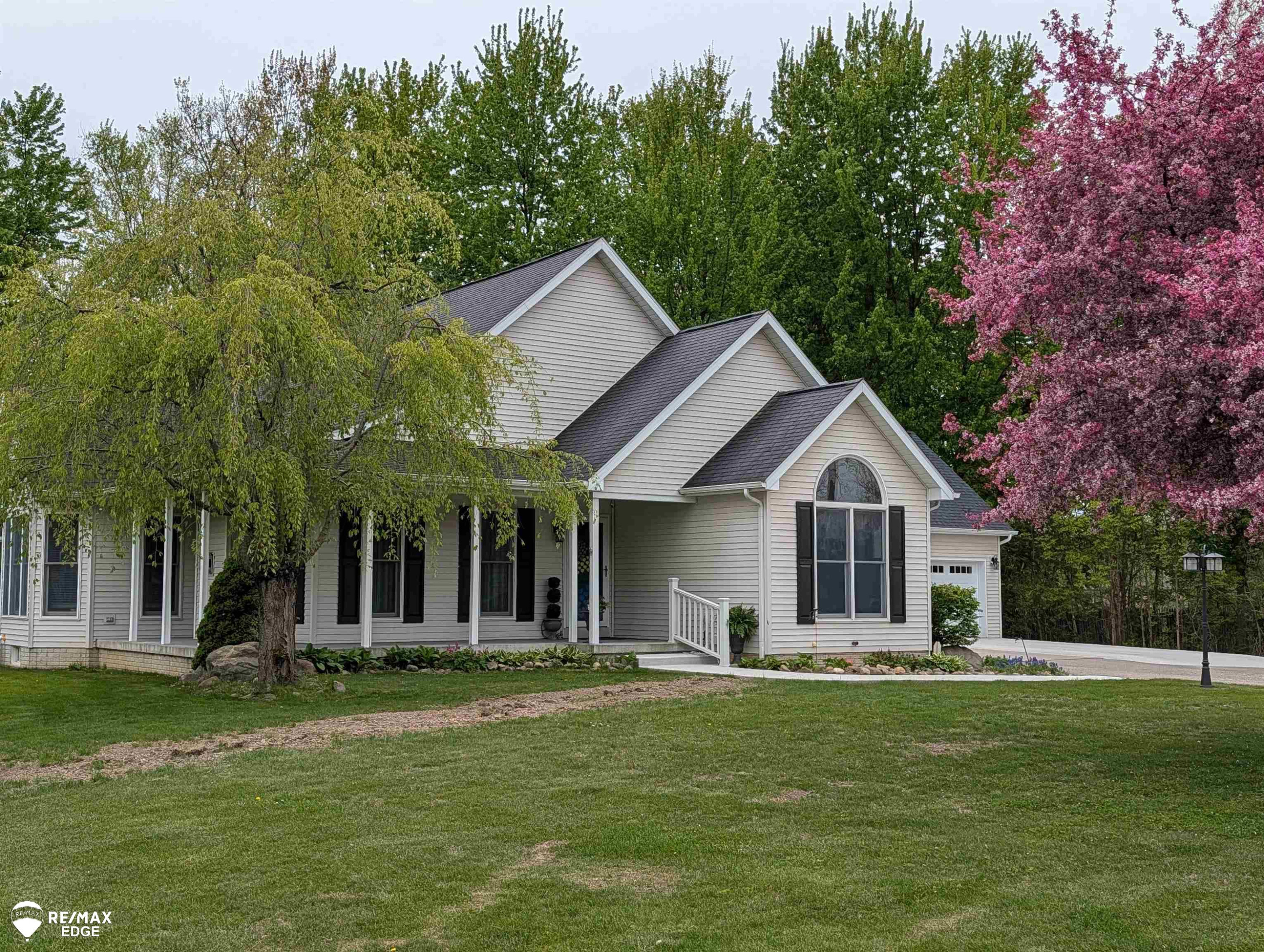 1245 W Vienna Road, Clio, MI 48420 — Photo 2