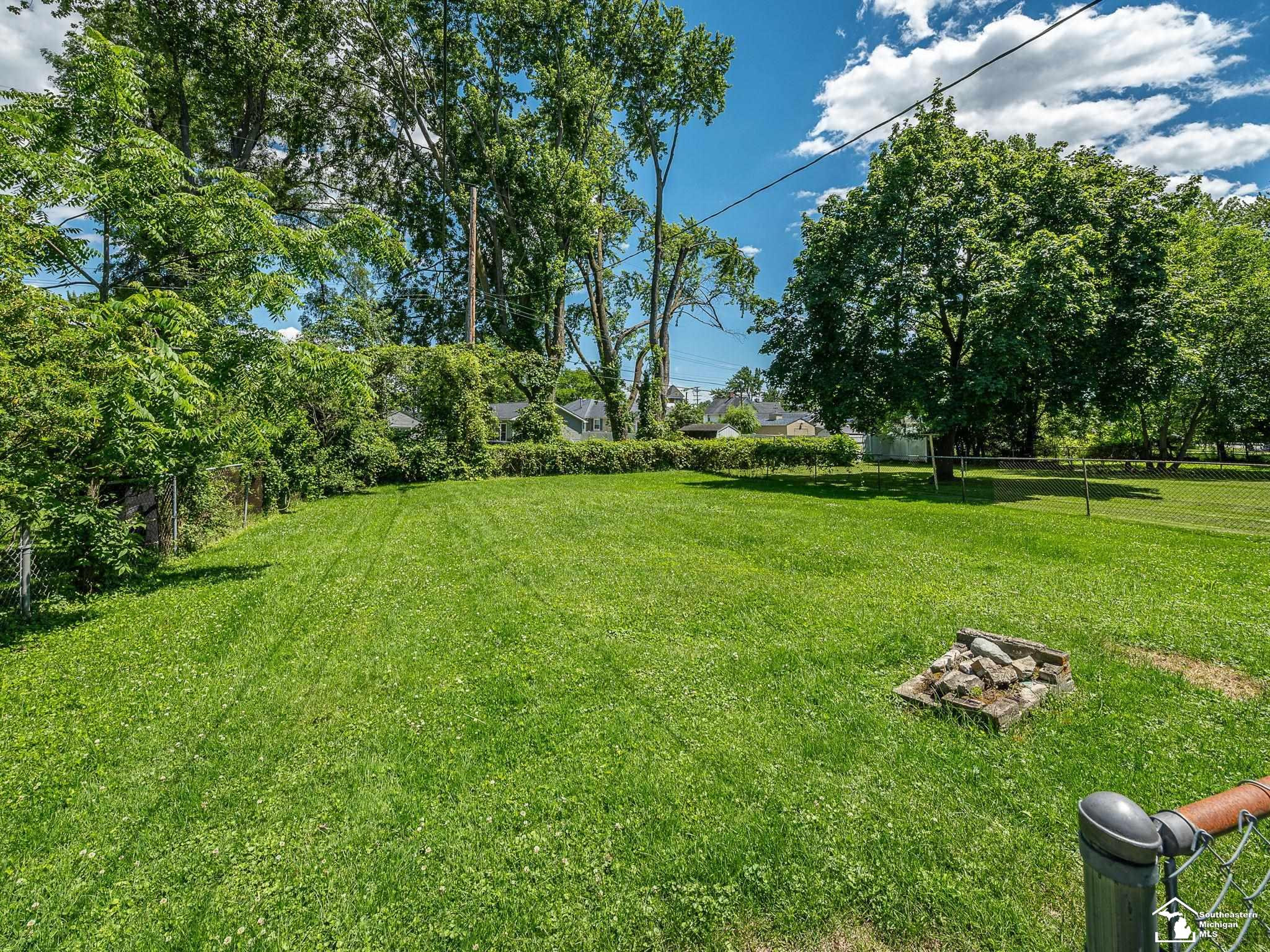 13054 Race Street, MI — Photo 29