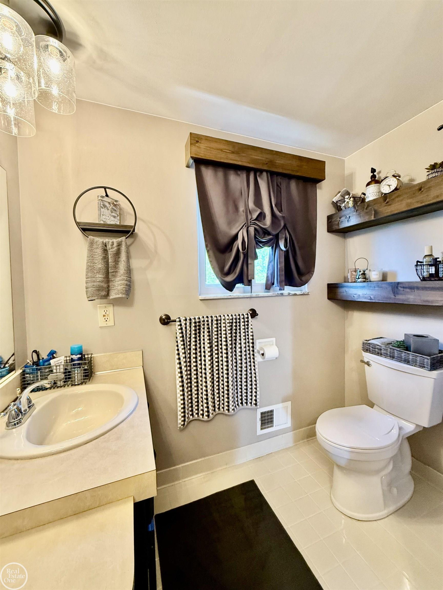 47043 Sanborn Drive, Macomb, MI 48044 — Photo 52