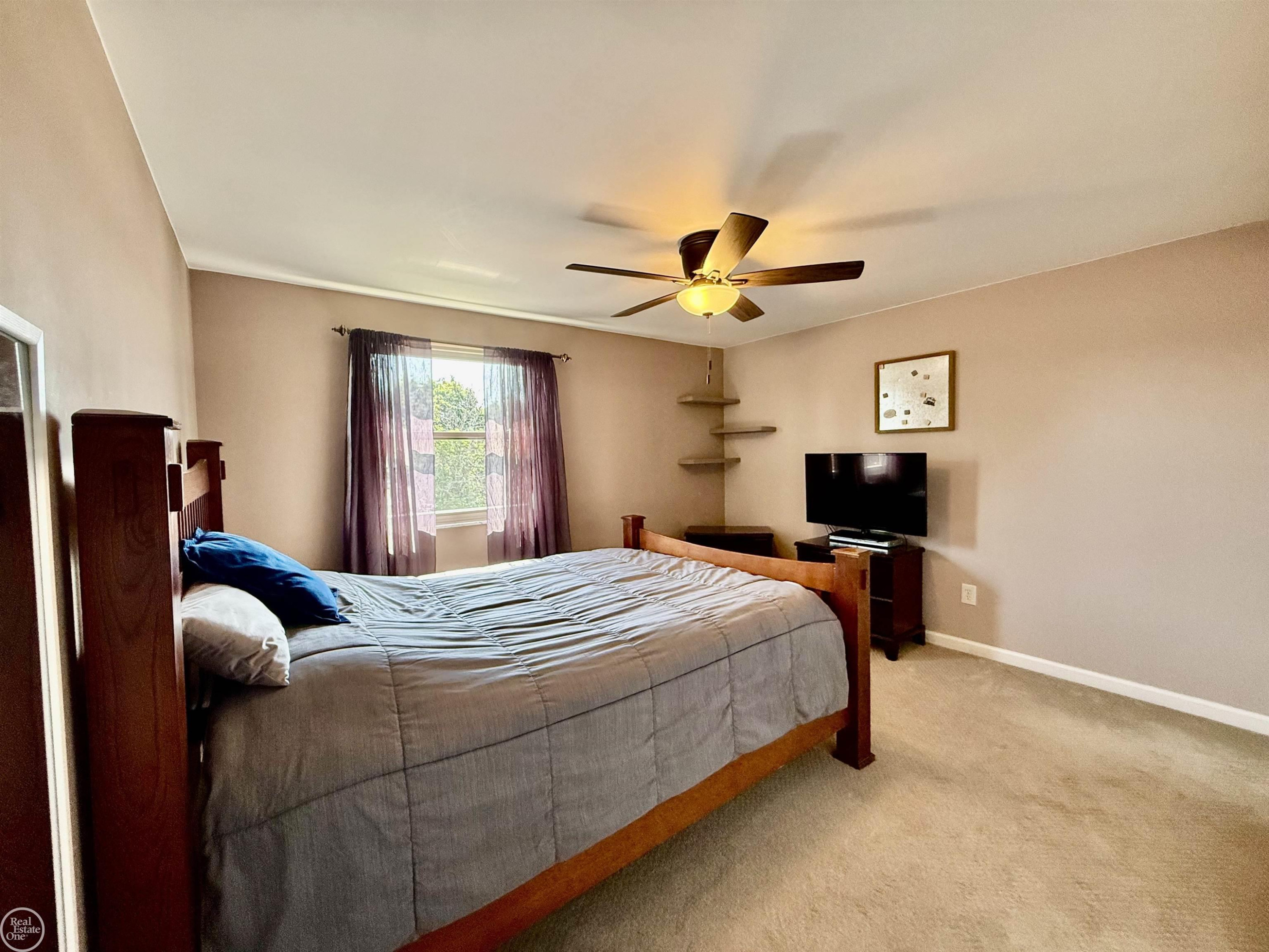 47043 Sanborn Drive, Macomb, MI 48044 — Photo 59