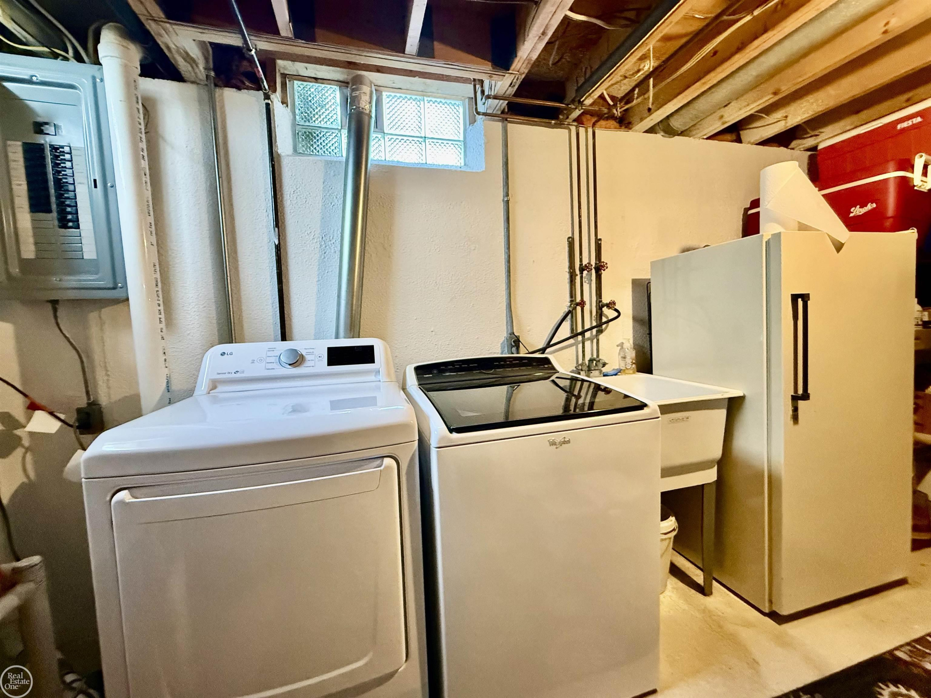 47043 Sanborn Drive, Macomb, MI 48044 — Photo 60