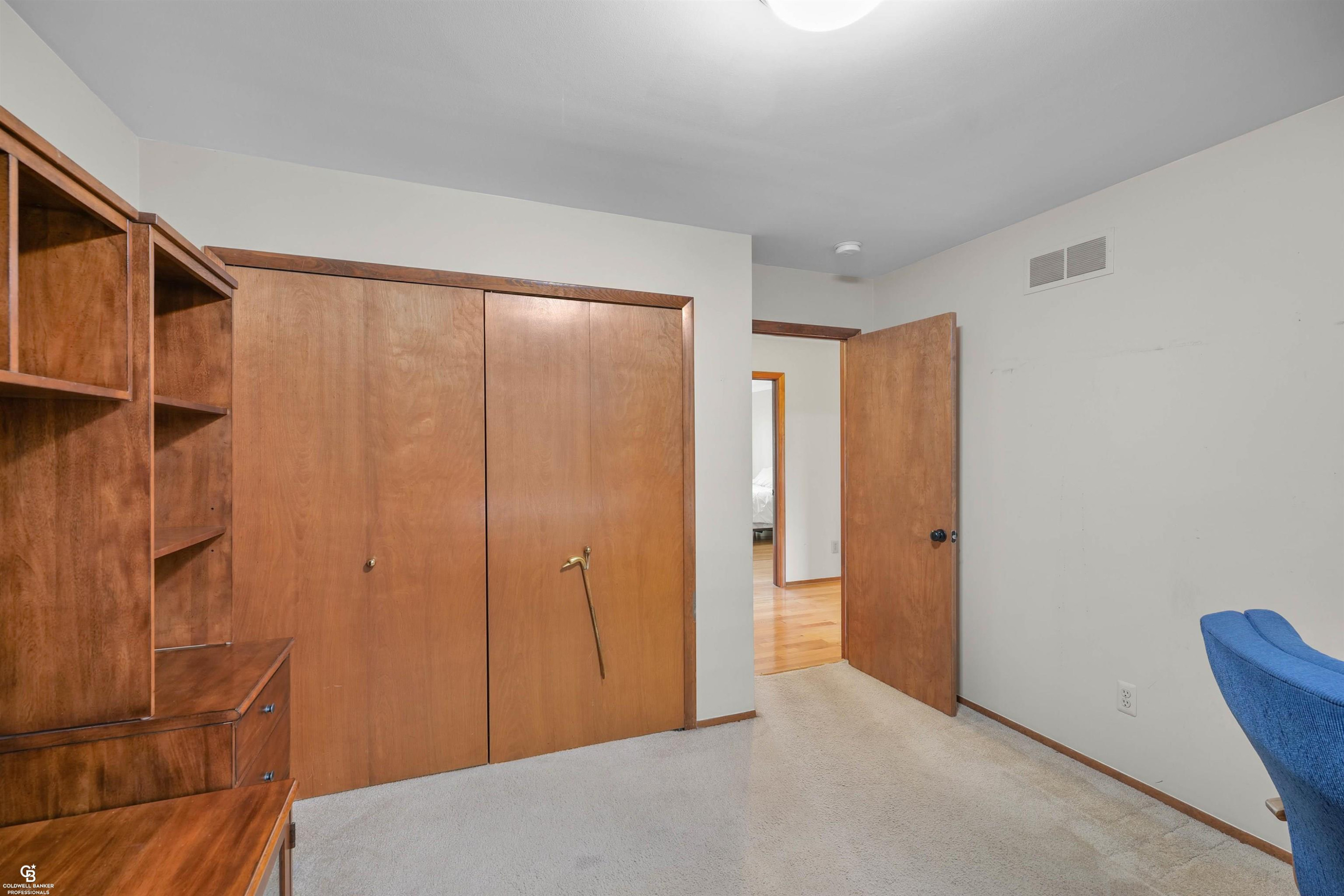 41397 Clairpointe St Street, MI — Photo 21