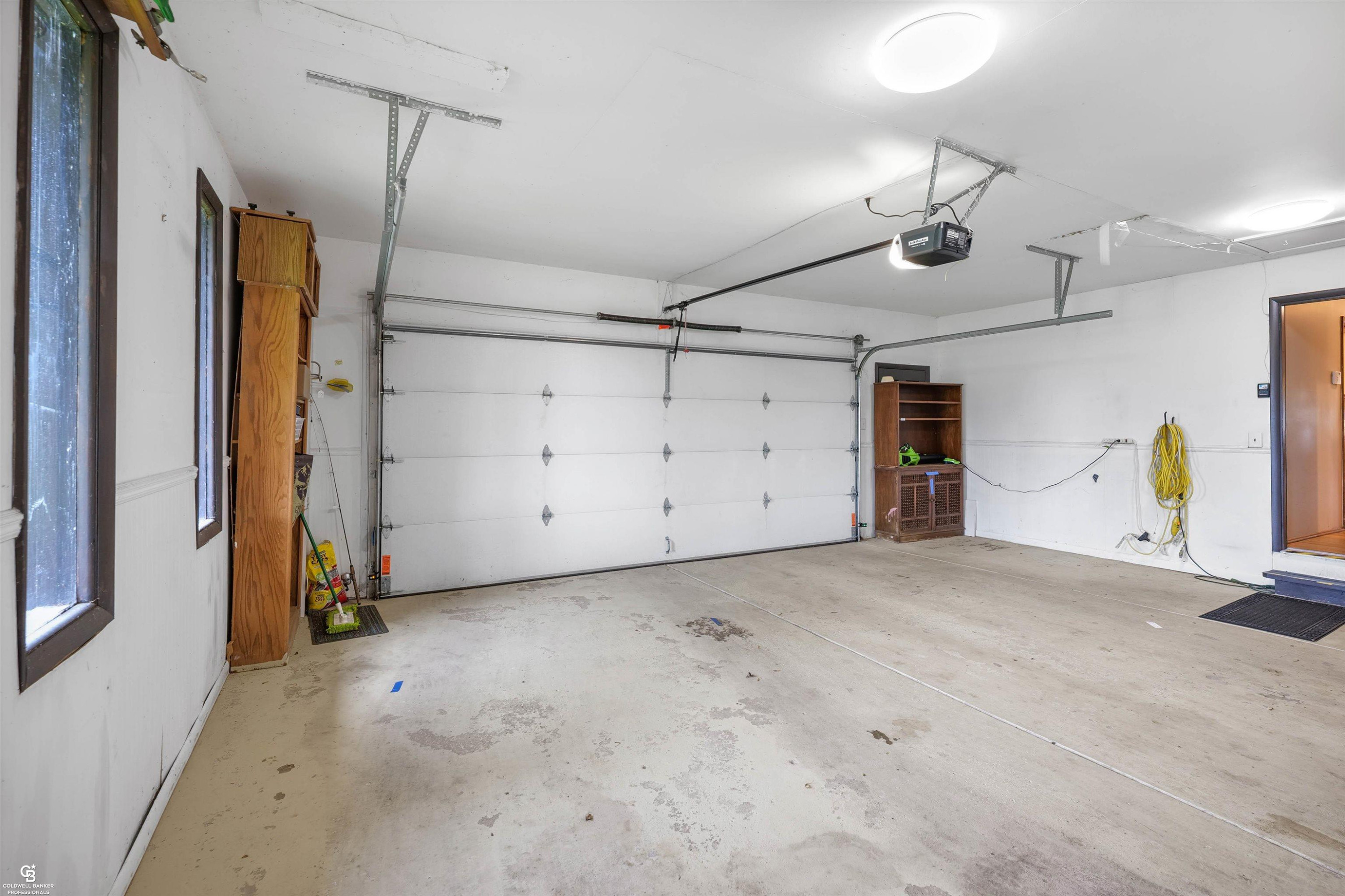 41397 Clairpointe St Street, MI — Photo 30