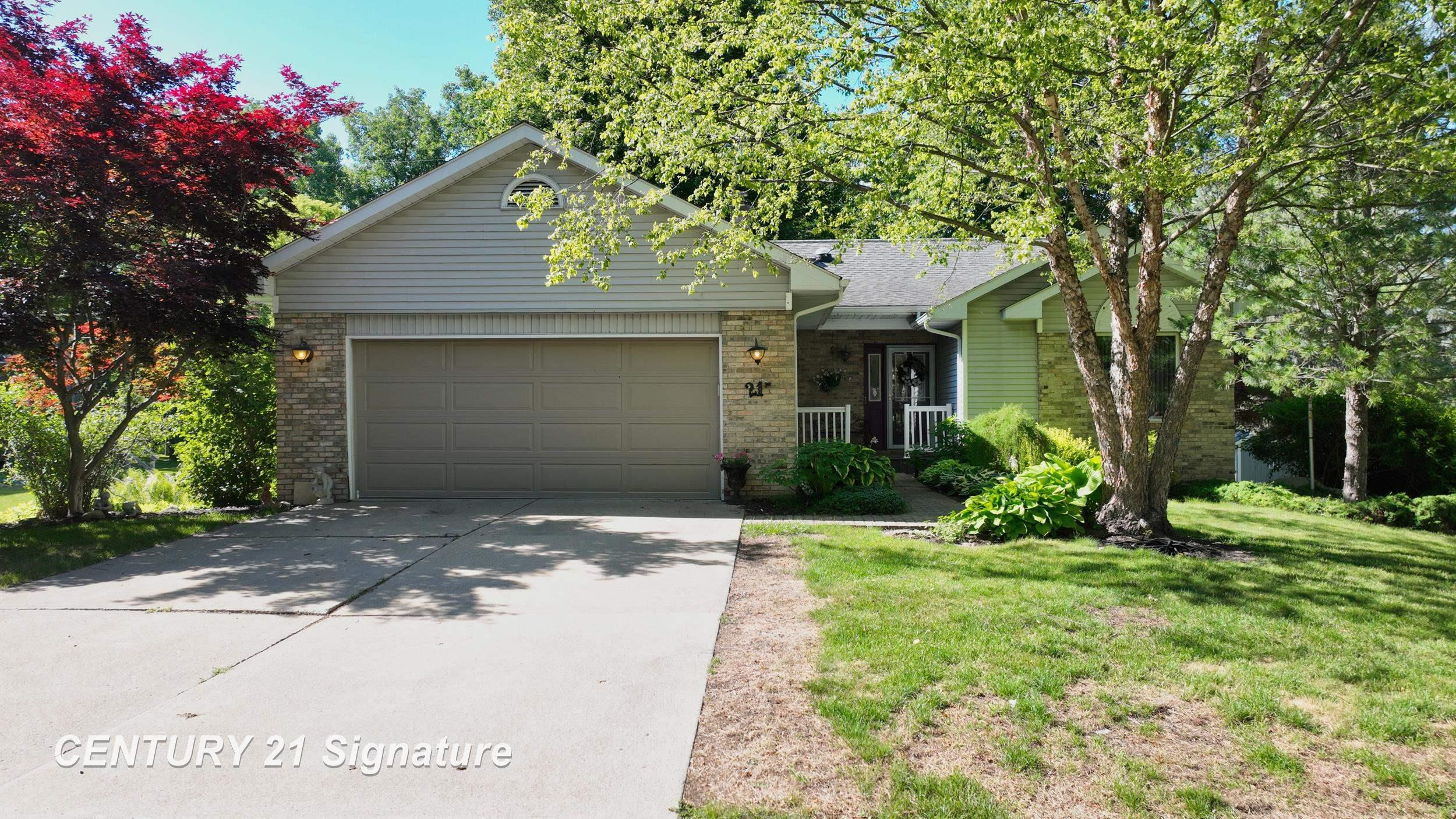 217 Dutch Mill Drive, Flushing, MI 48433 — Photo 2