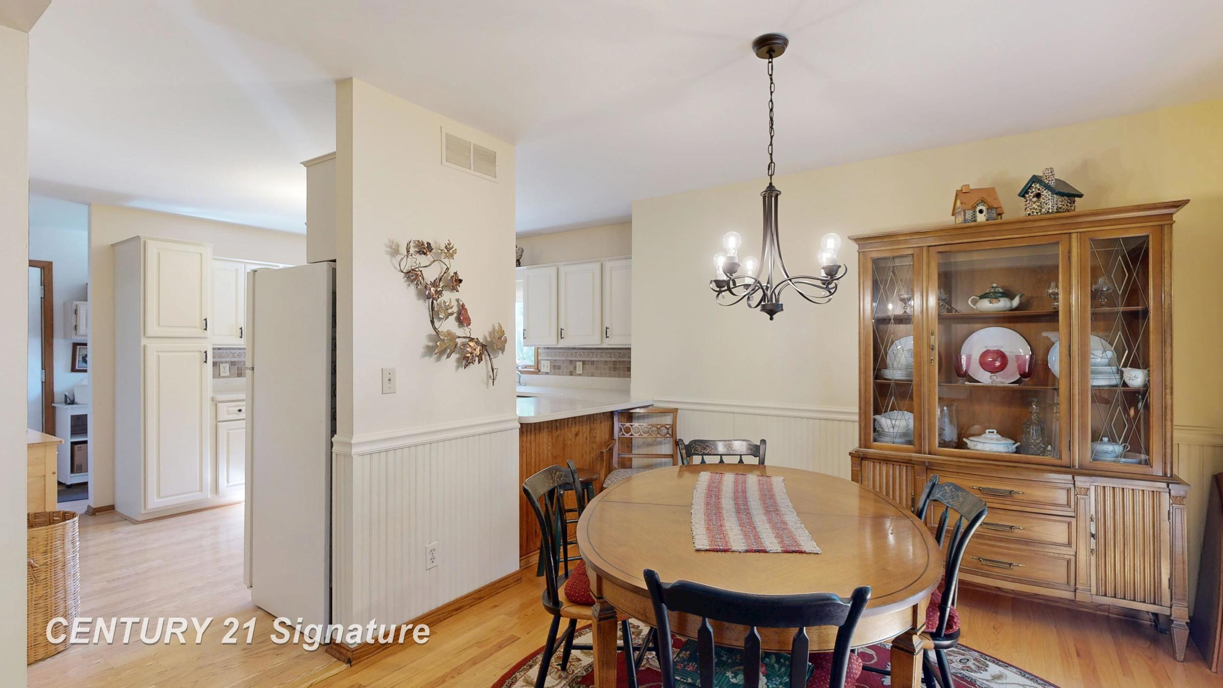 217 Dutch Mill Drive, Flushing, MI 48433 — Photo 15