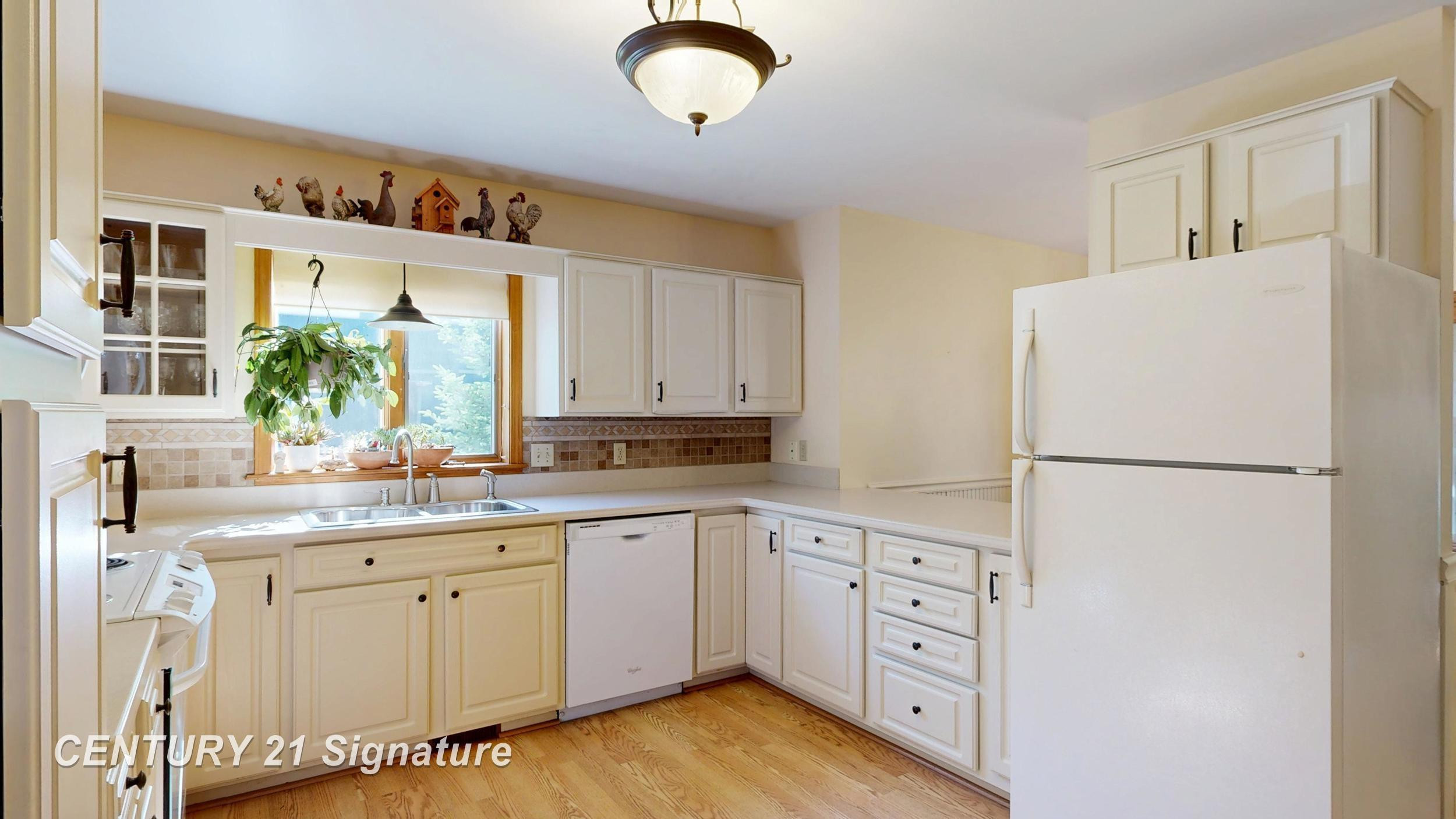 217 Dutch Mill Drive, Flushing, MI 48433 — Photo 19