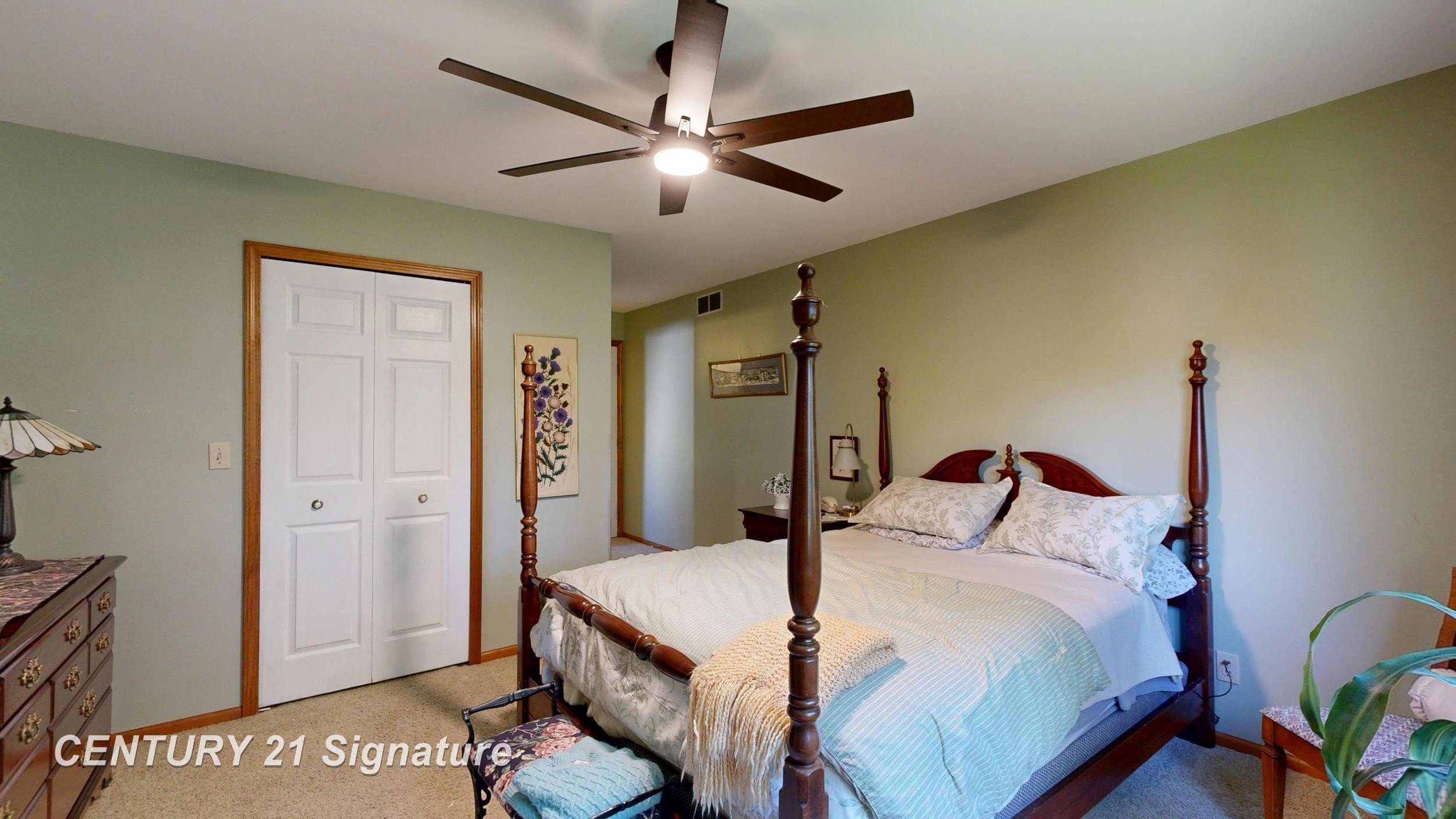 217 Dutch Mill Drive, Flushing, MI 48433 — Photo 23