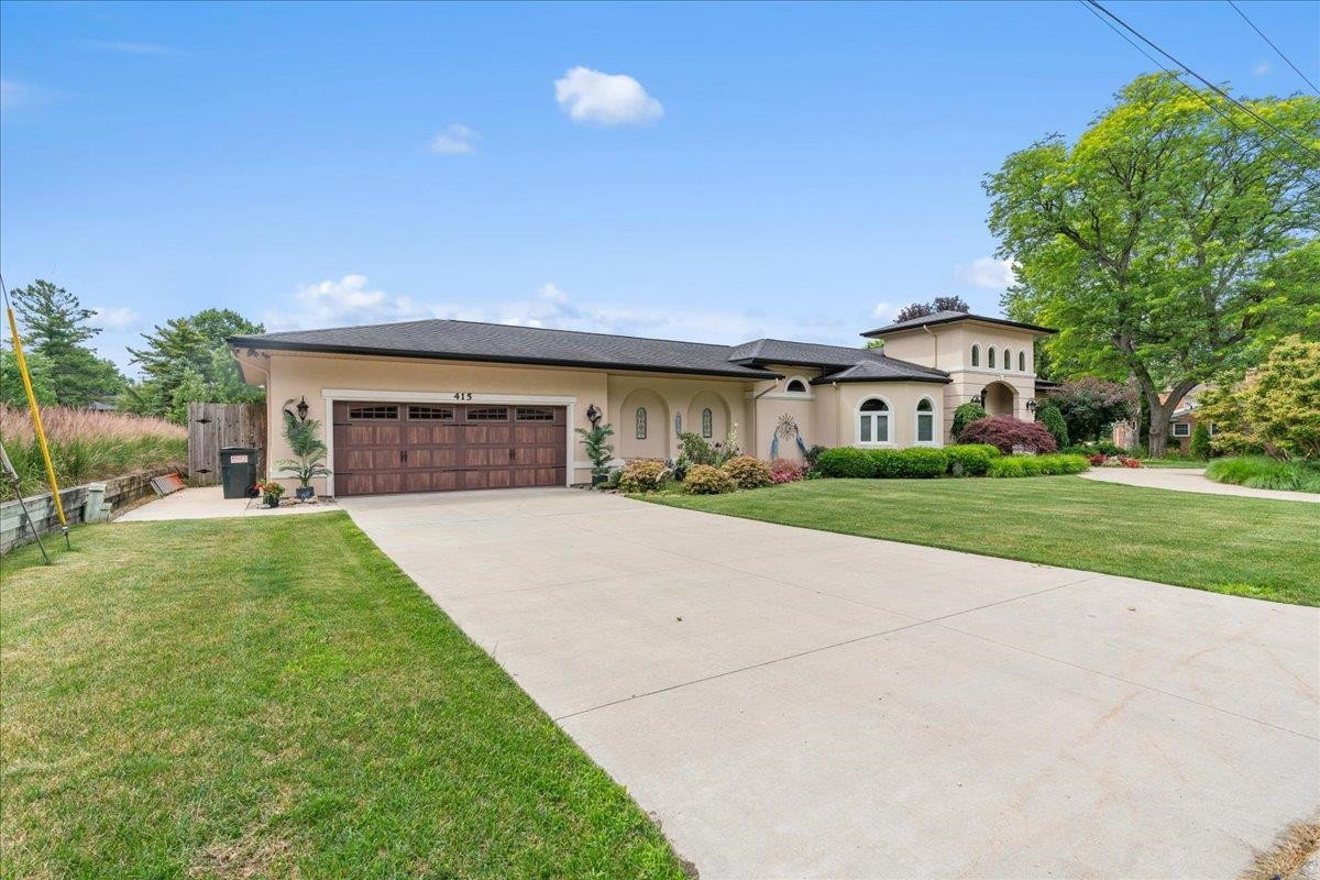 415 Curwood Drive, Owosso, MI 48867 — Photo 8