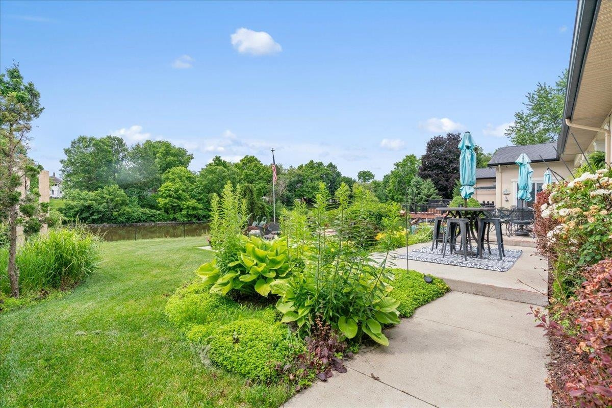 415 Curwood Drive, Owosso, MI 48867 — Photo 18