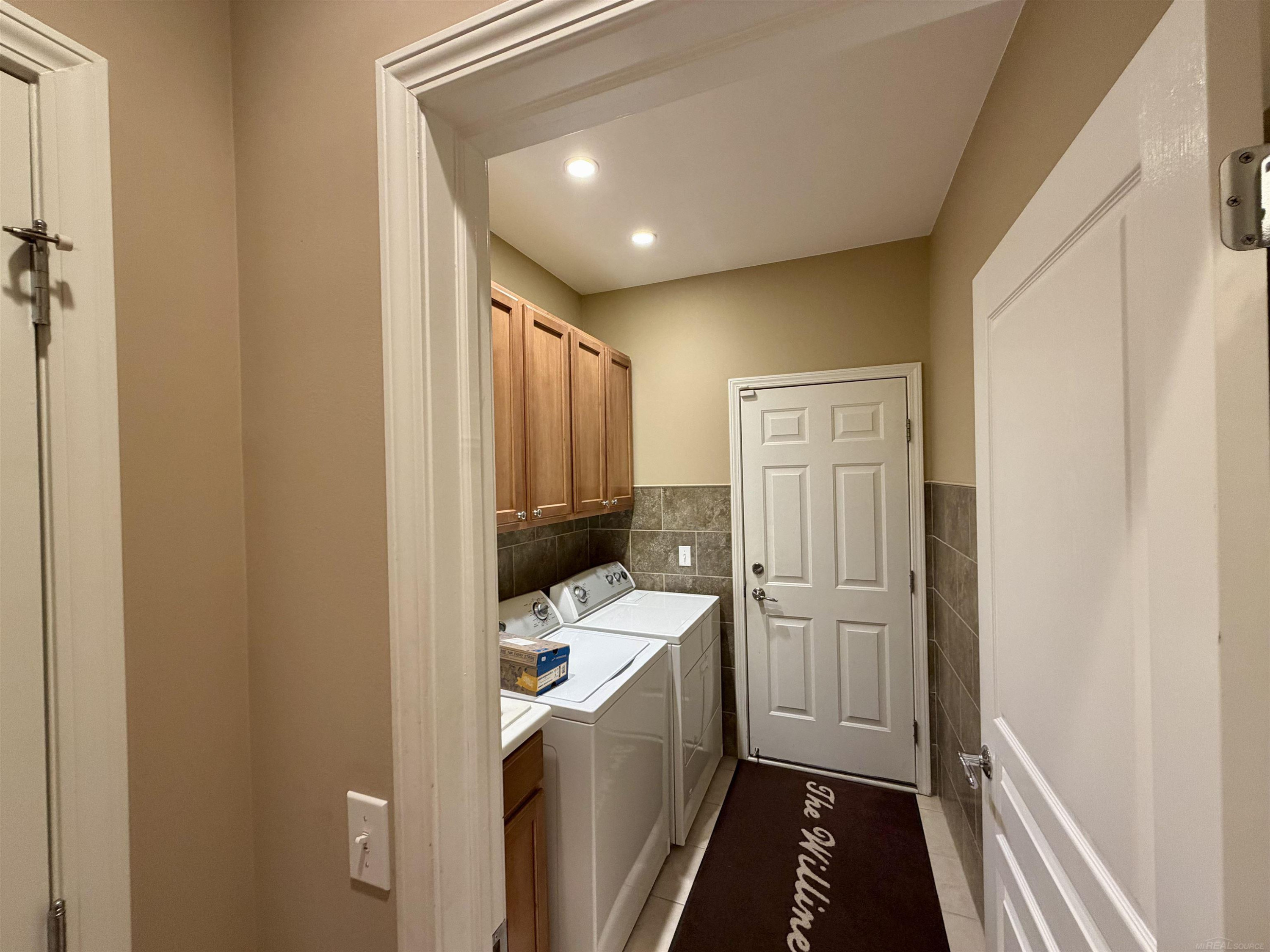 49626 Wayburn Drive, Macomb, MI 48042 — Photo 11