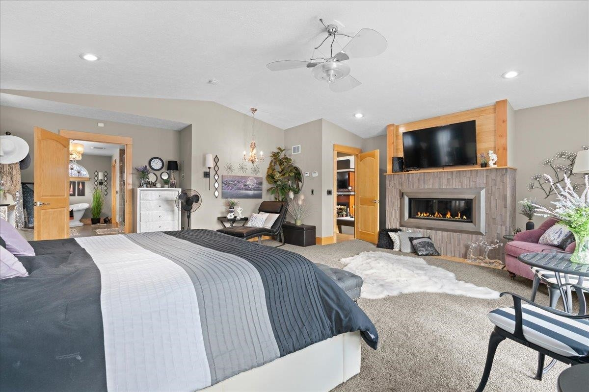 415 Curwood Drive, Owosso, MI 48867 — Photo 56