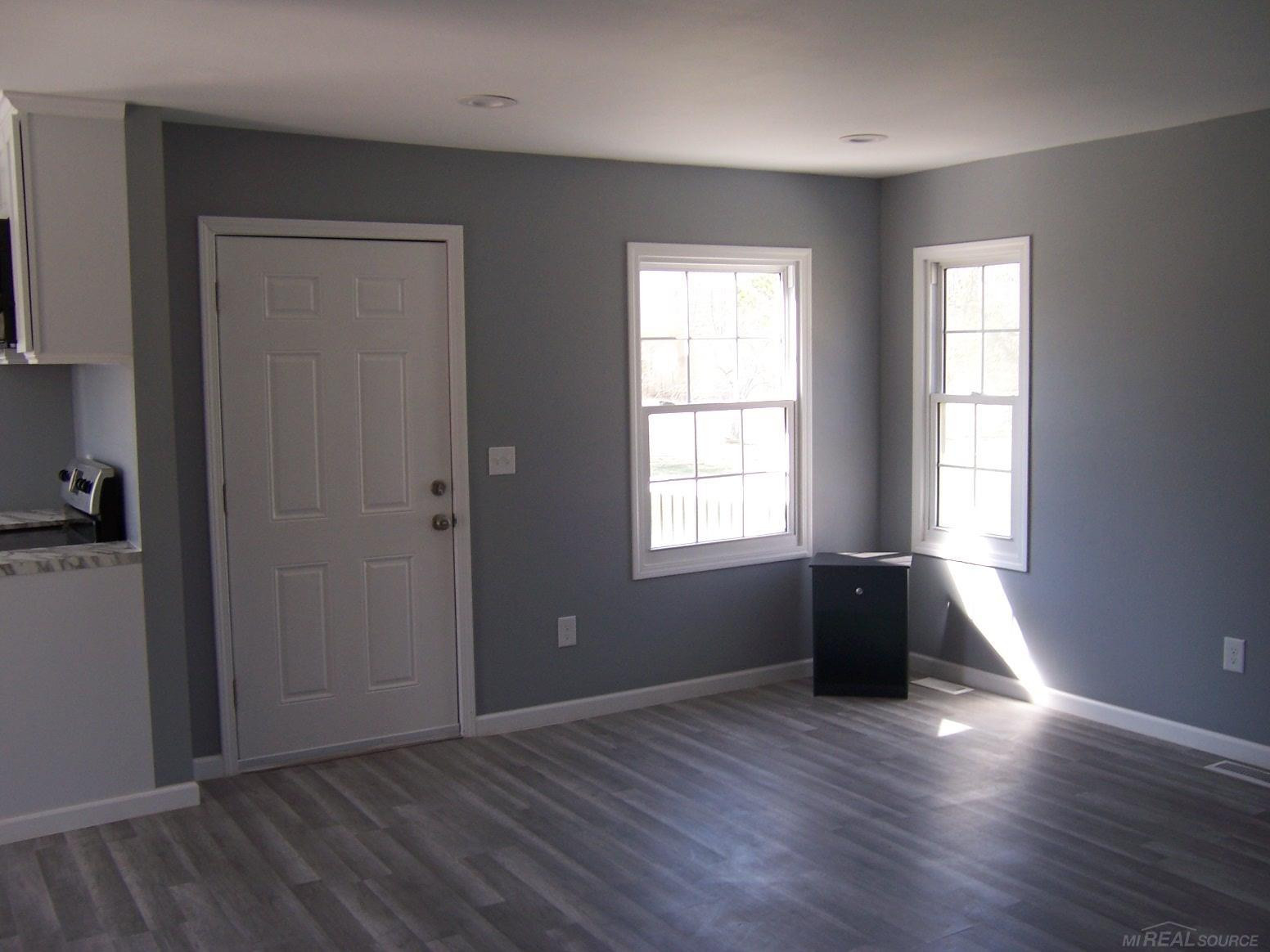 11172 Dunn Road, MI 48091 — Photo 9