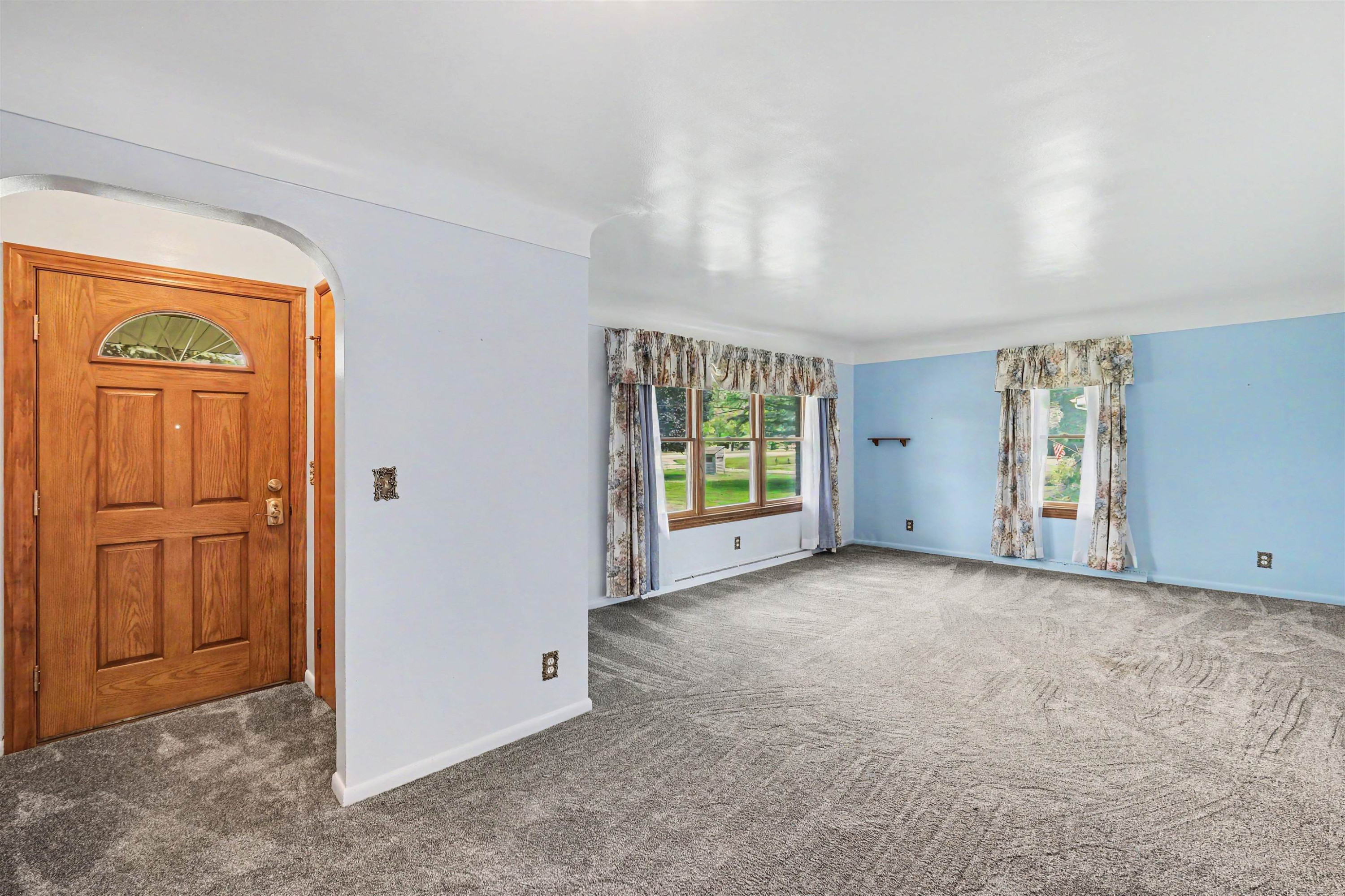 8155 Corunna Road, Flint, MI 48532 — Photo 5