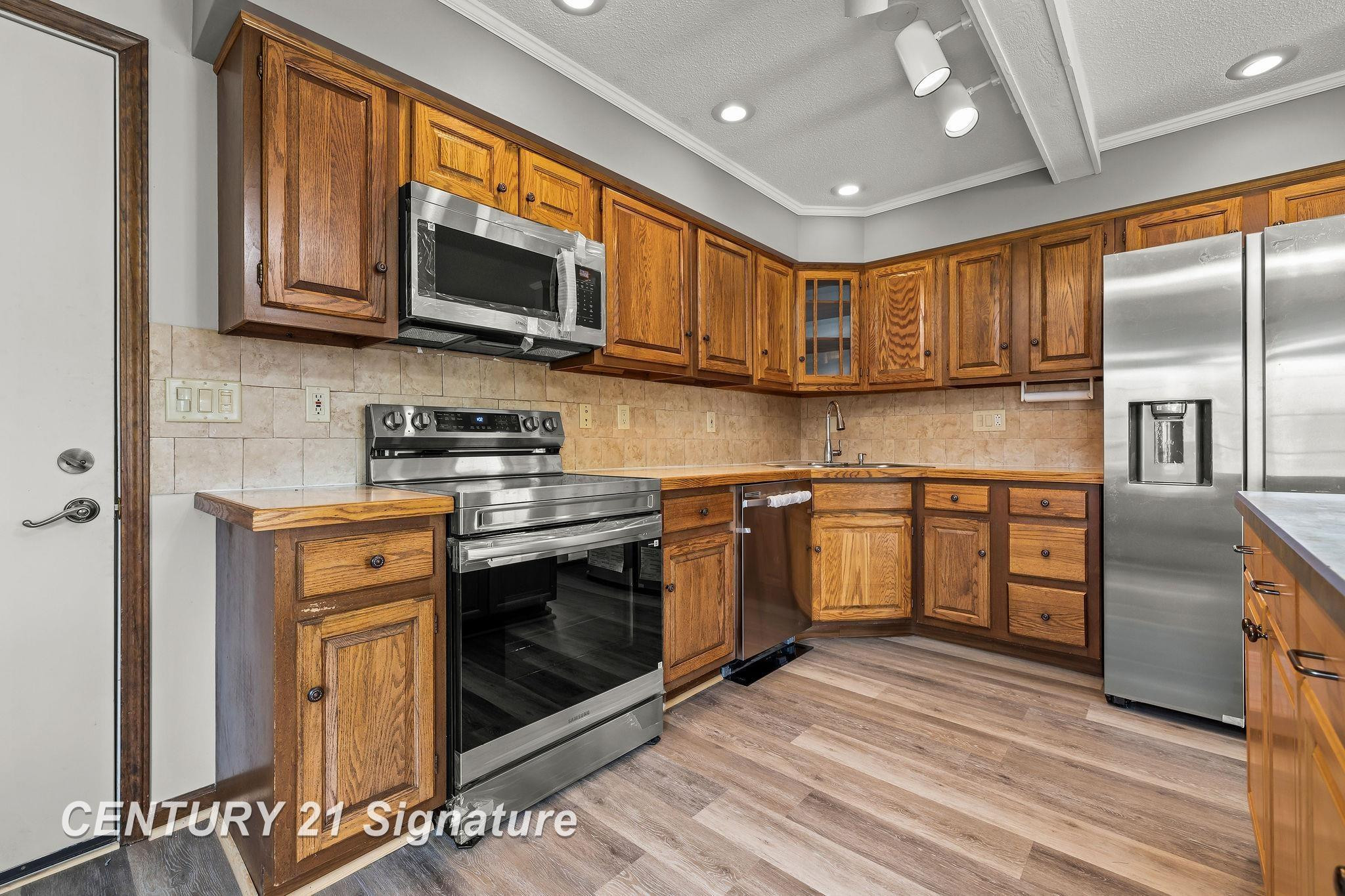 4159 Bradford Drive, Saginaw, MI 48603 — Photo 4