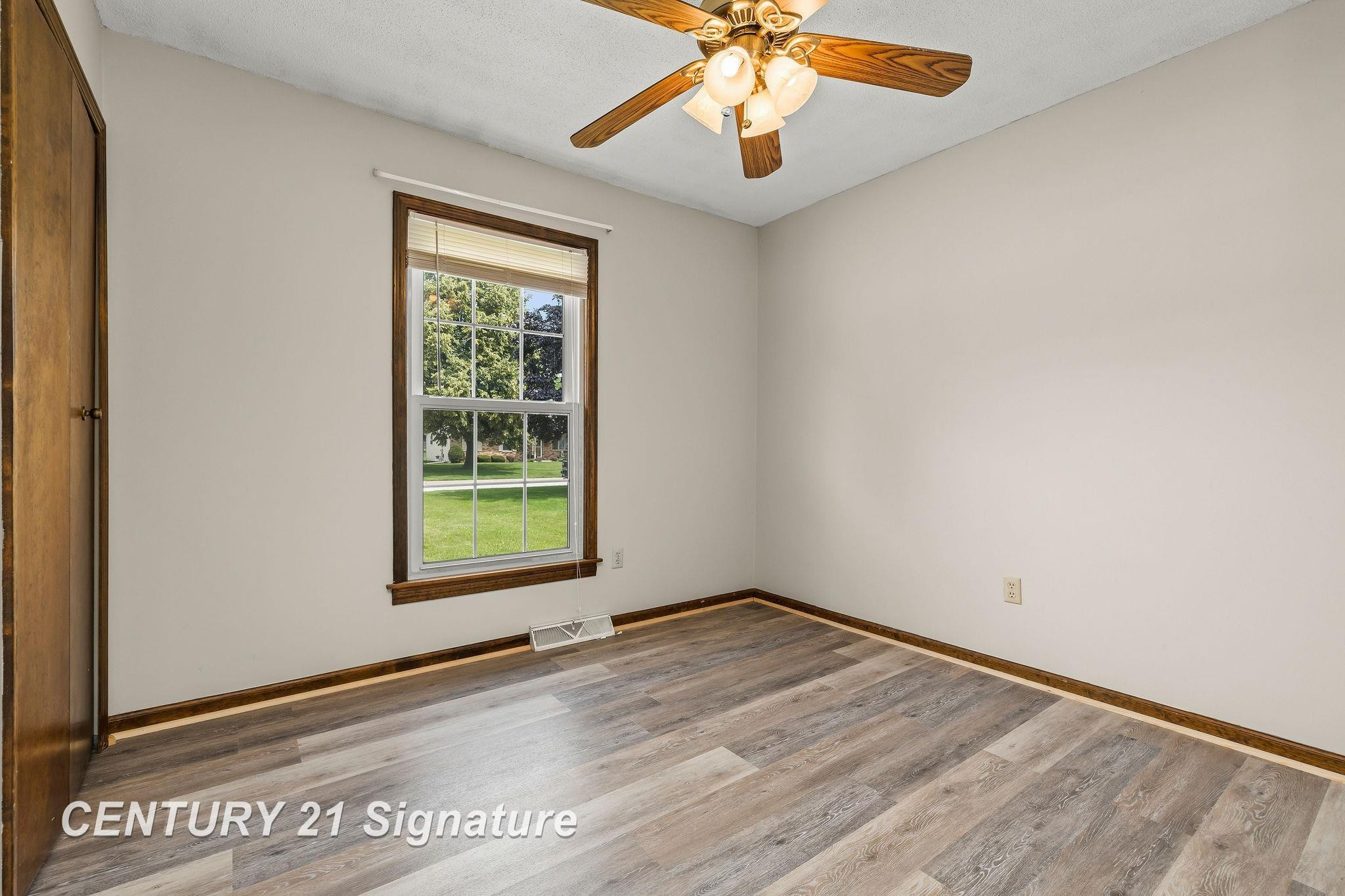 4159 Bradford Drive, Saginaw, MI 48603 — Photo 18