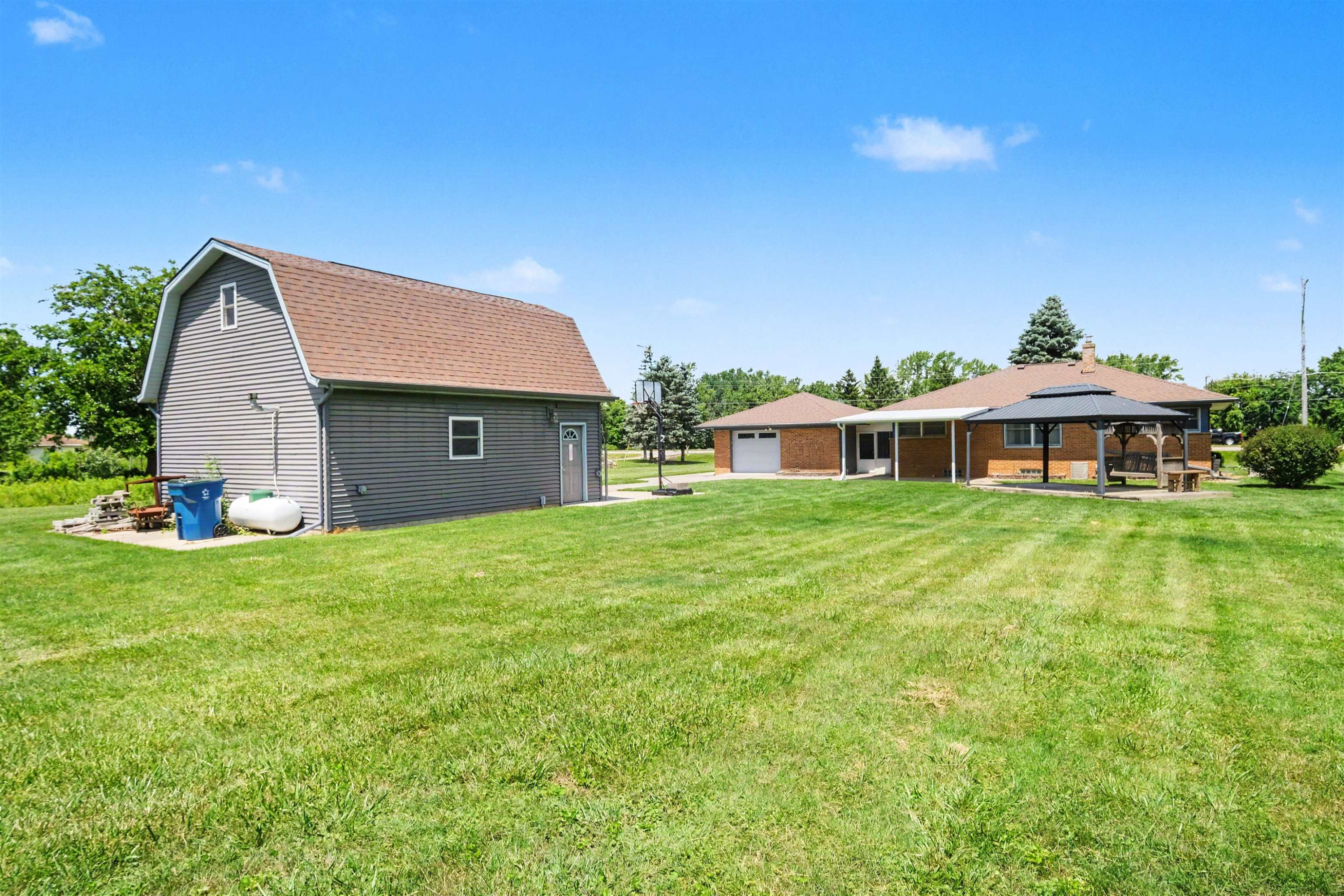 8155 Corunna Road, Flint, MI 48532 — Photo 21