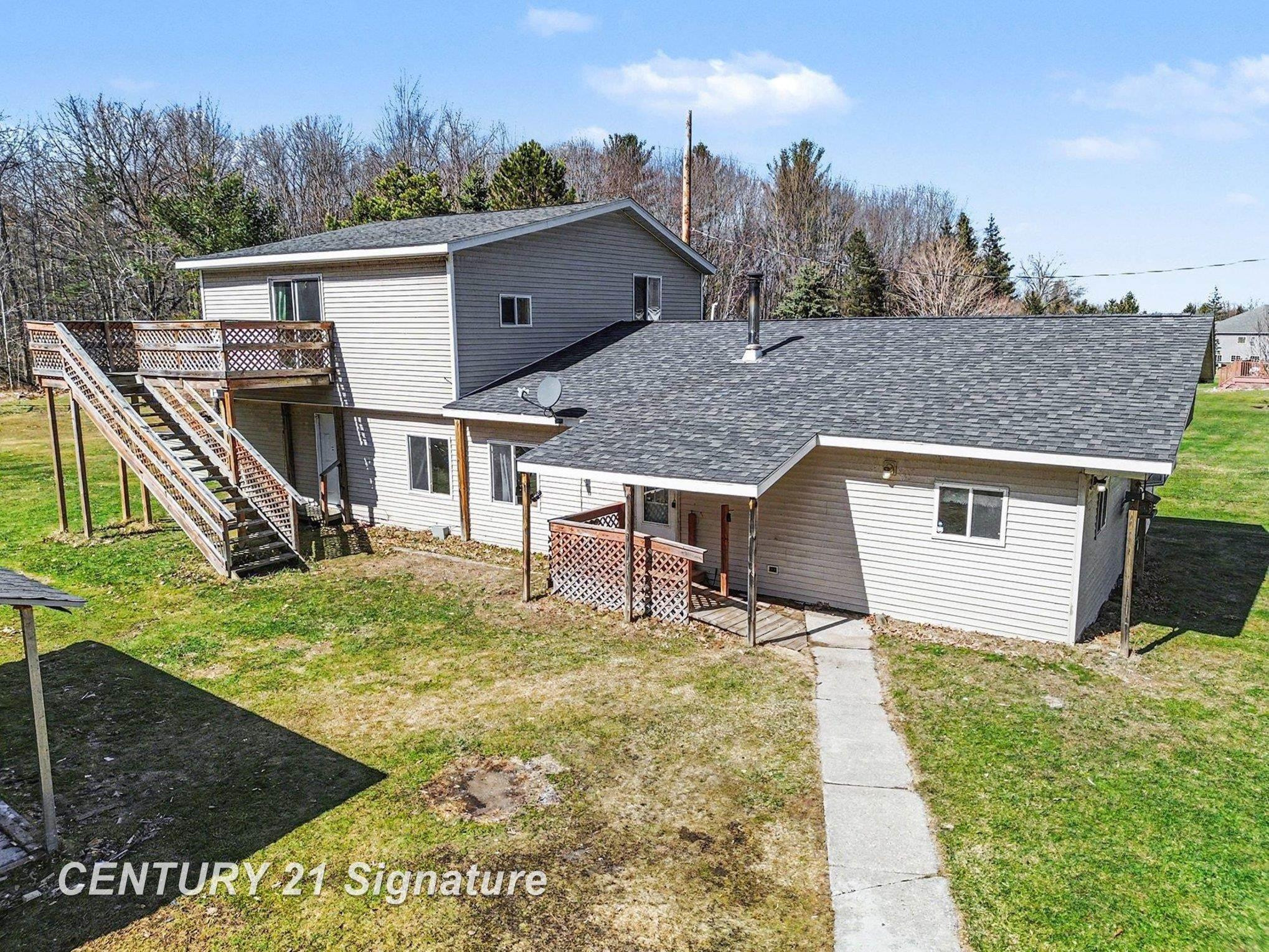 7154 Barkley Road, Vassar, MI 48768 — front exterior