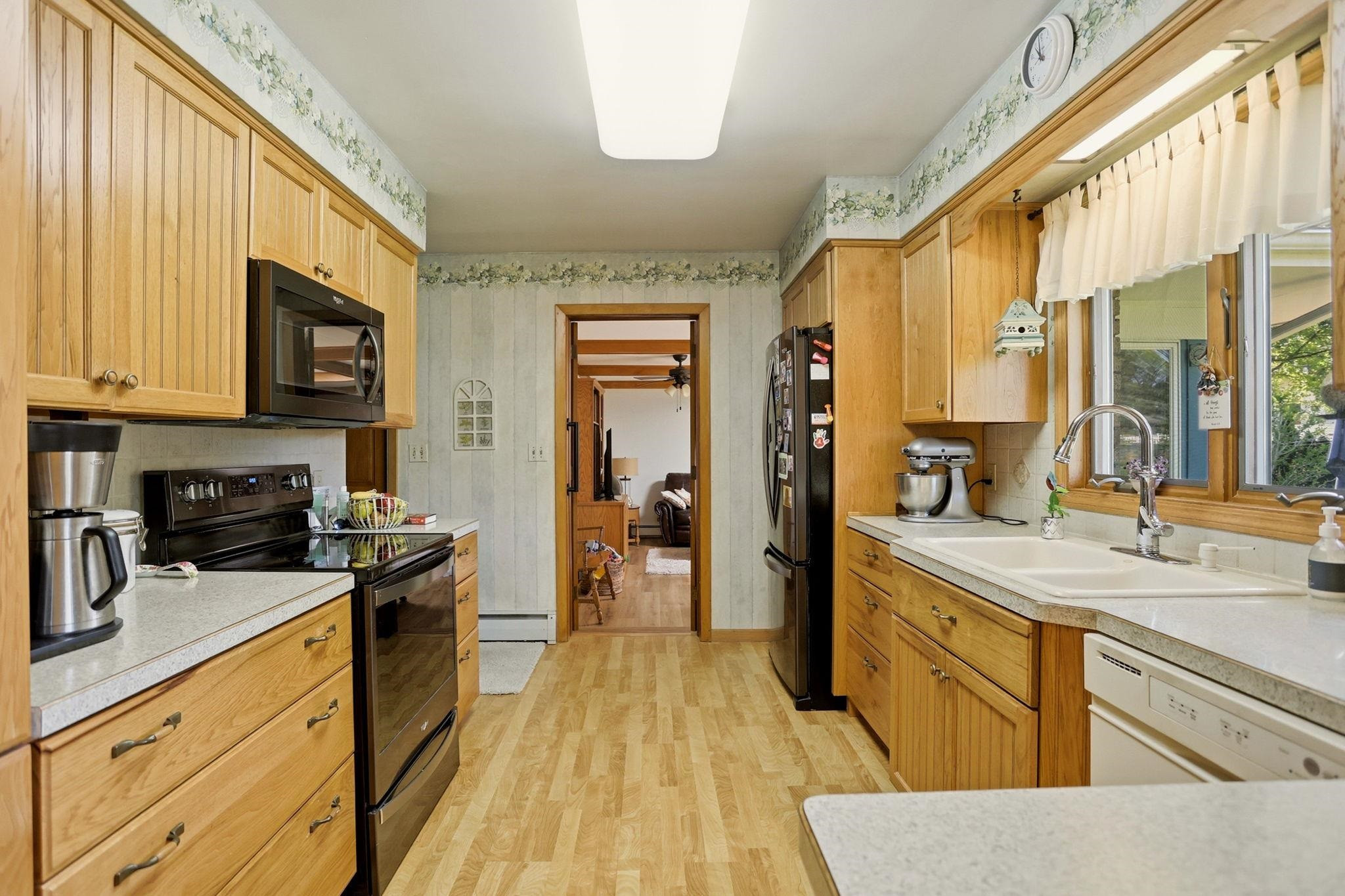 629 Eastgate Drive, Frankenmuth, MI 48734 — Photo 16