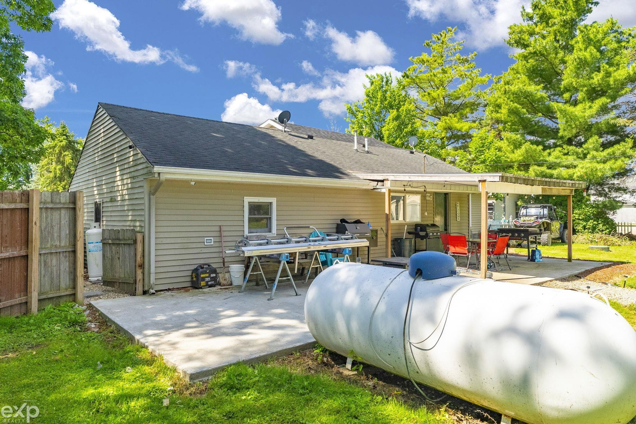 1533 Galbraith Line Road, Fremont, MI 48097 — Photo 36