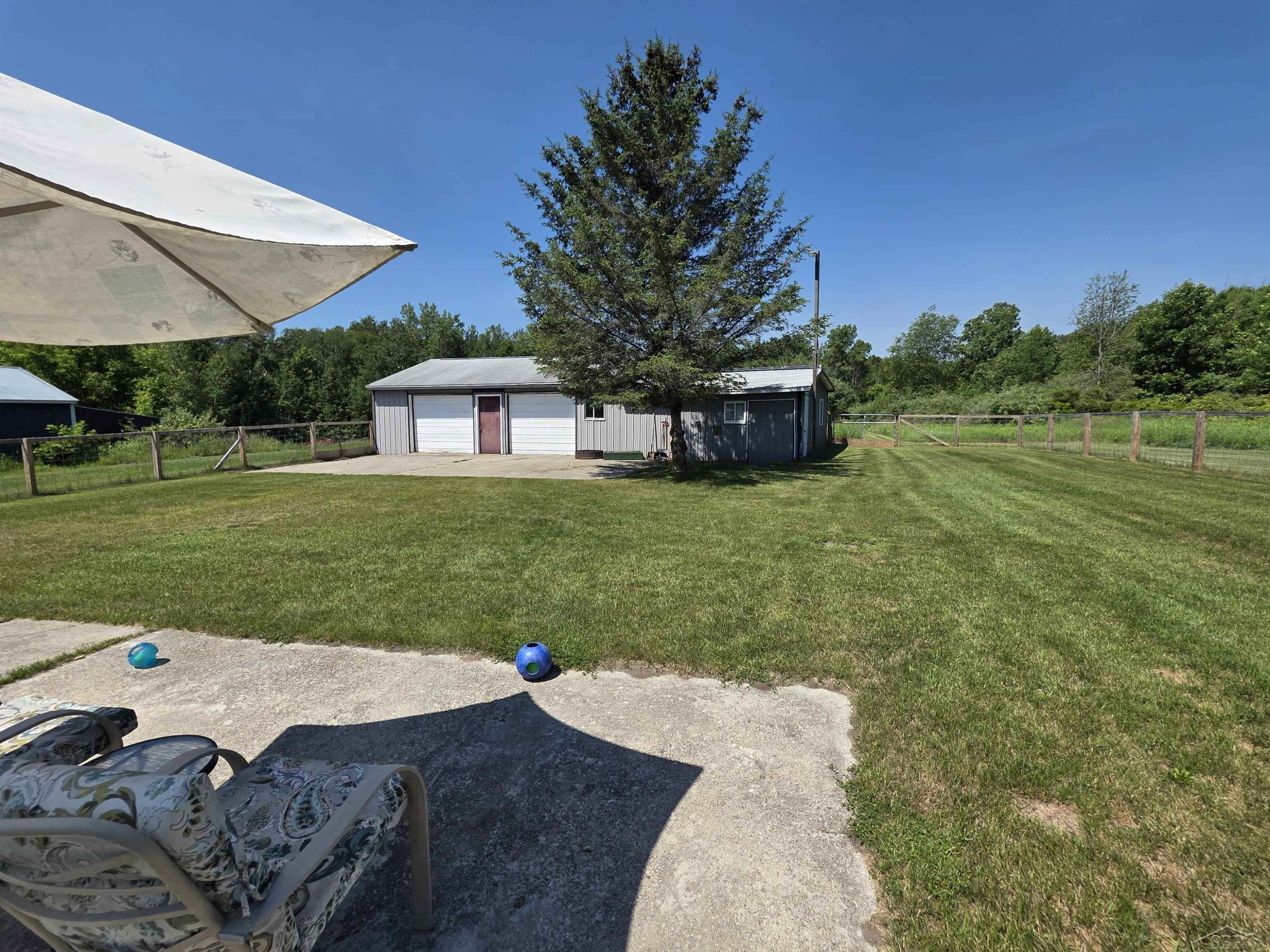 7813 Standish Road, MI 48613 — Photo 33