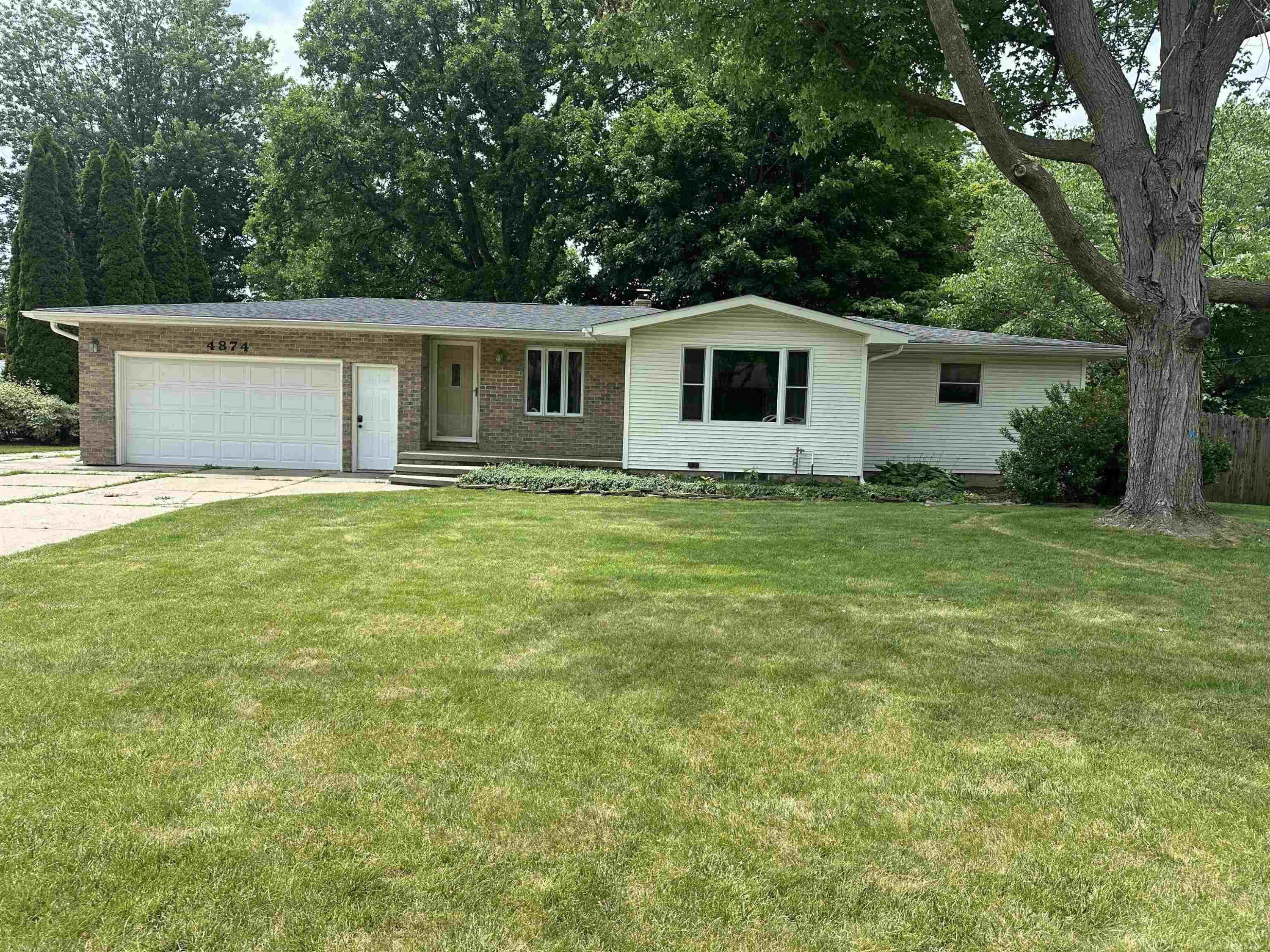 4874 Raymond Road, Midland, MI 48642 — front exterior