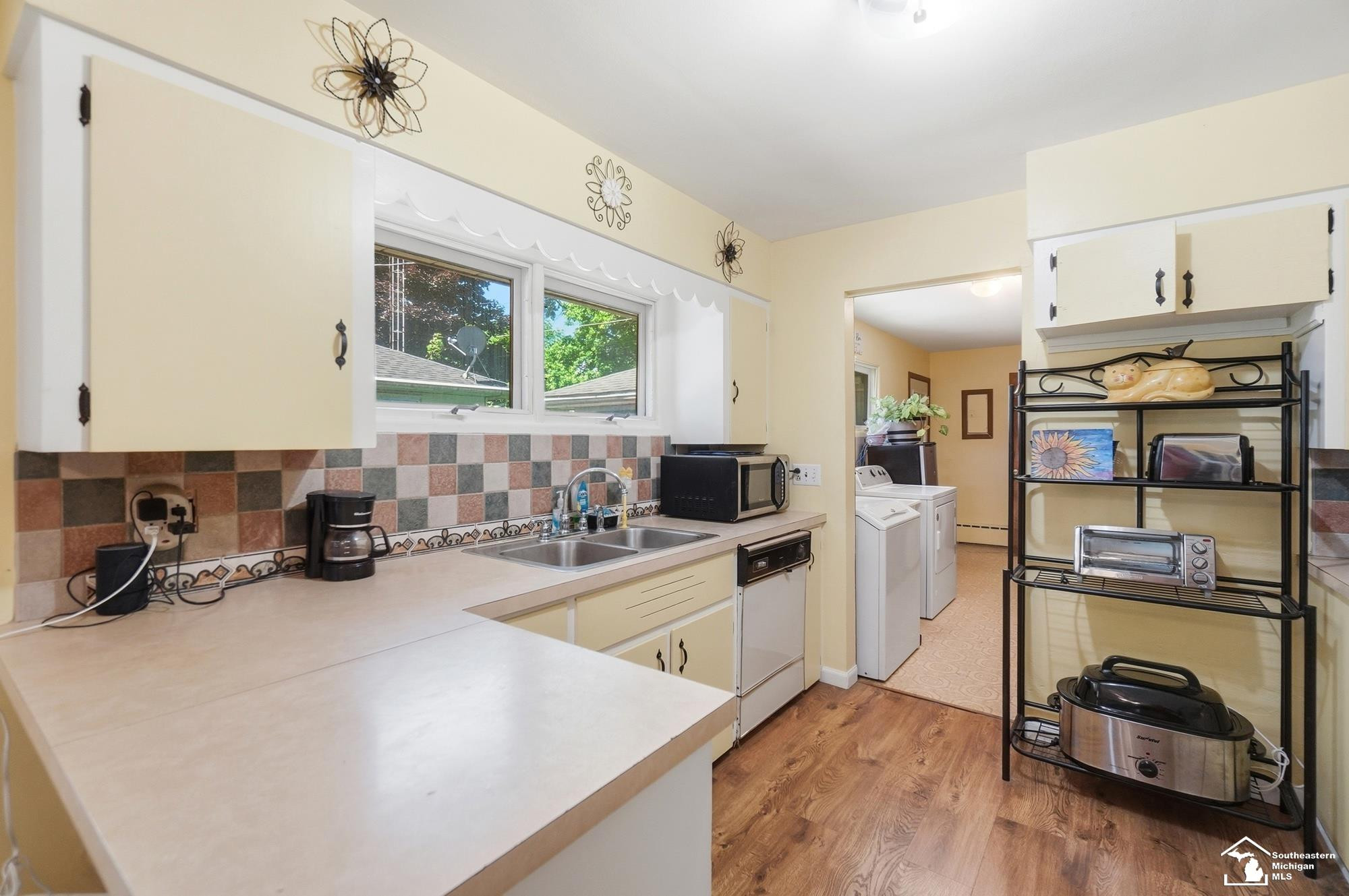904 Custer Street, Monroe, MI 48161 — Photo 17