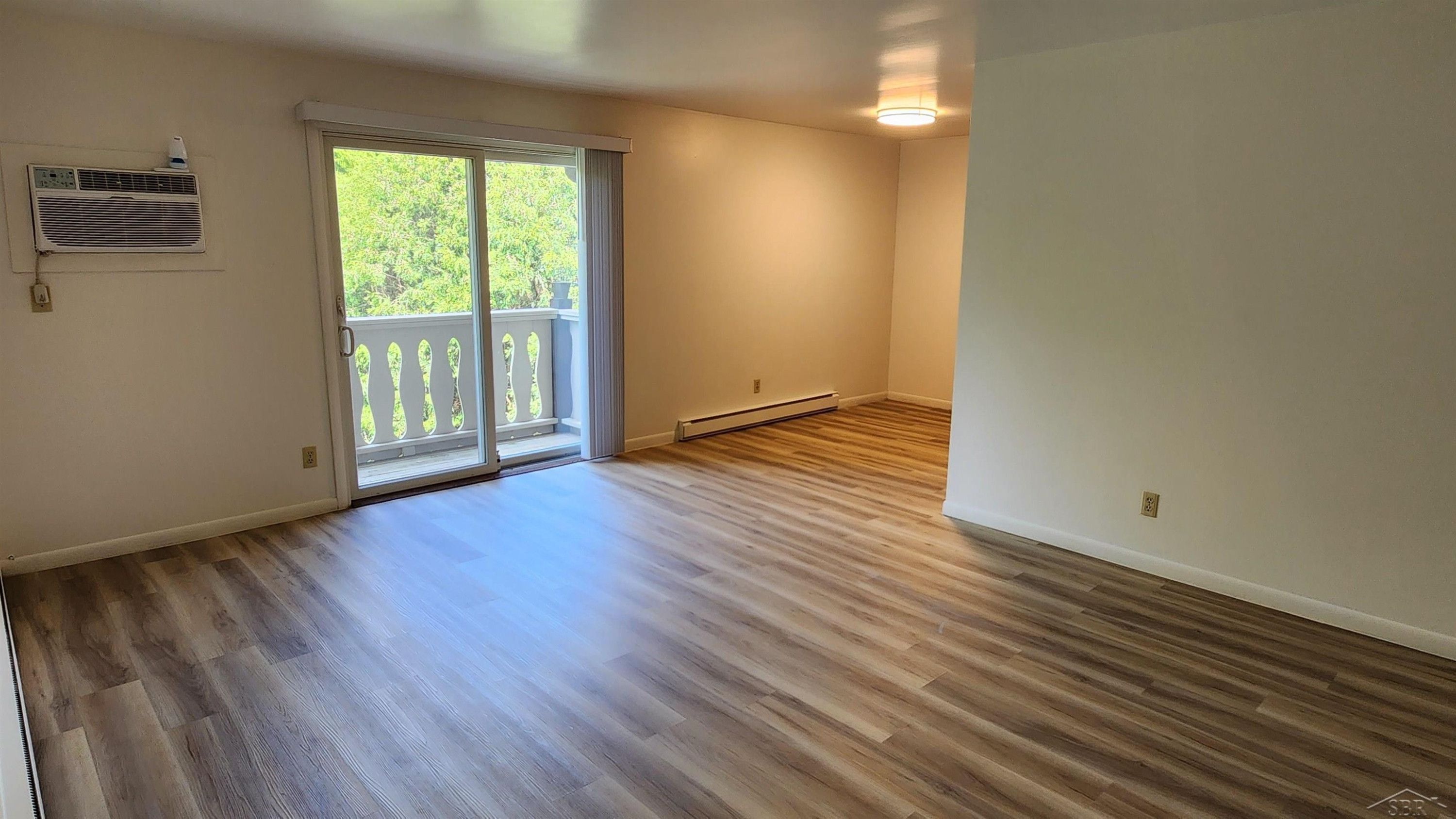 240 W Tuscola UNIT 9 Street, 9, Frankenmuth, MI 48734 — Photo 2
