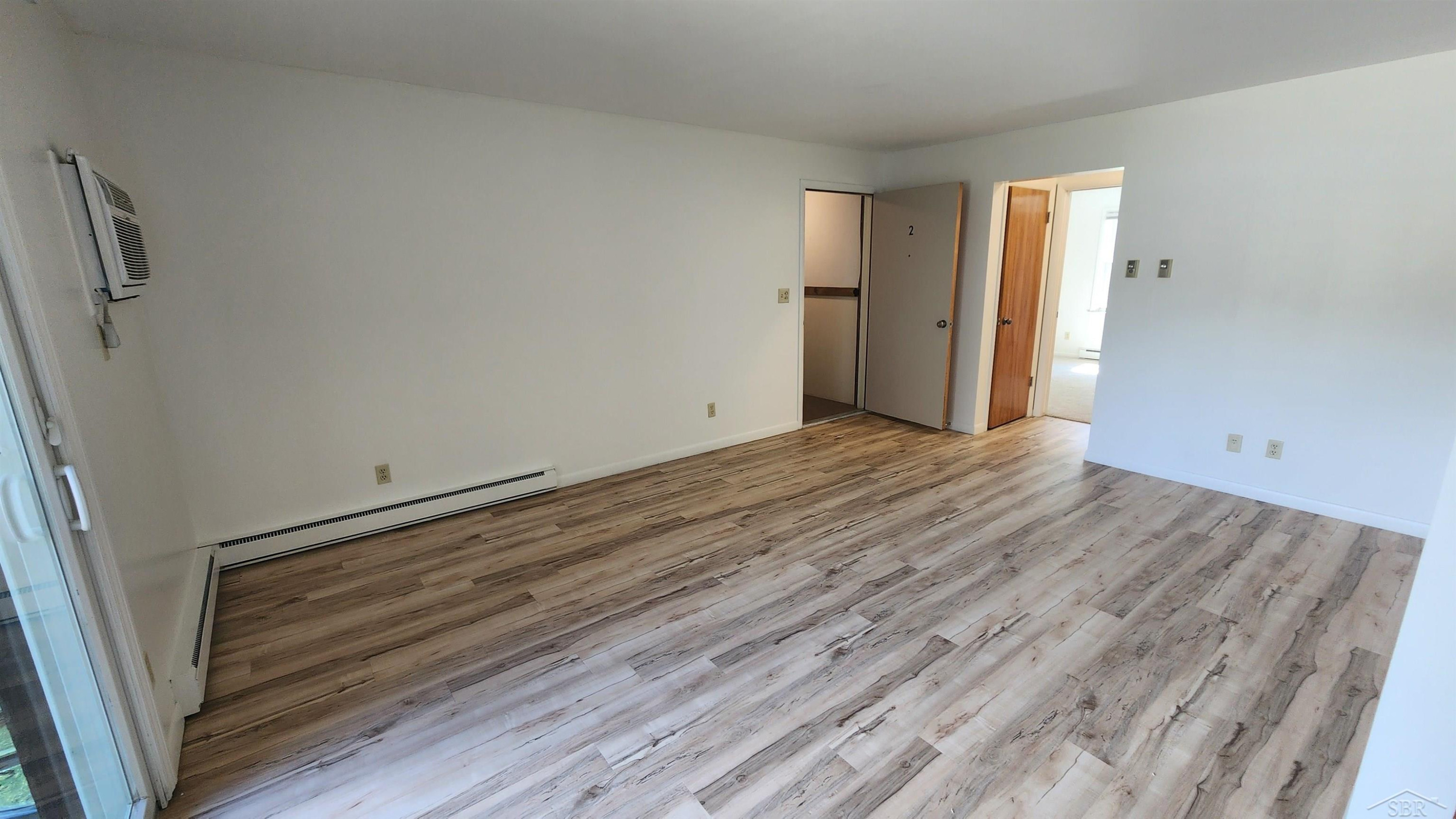 240 W Tuscola UNIT 2 Street, 2, Frankenmuth, MI 48734 — Photo 2