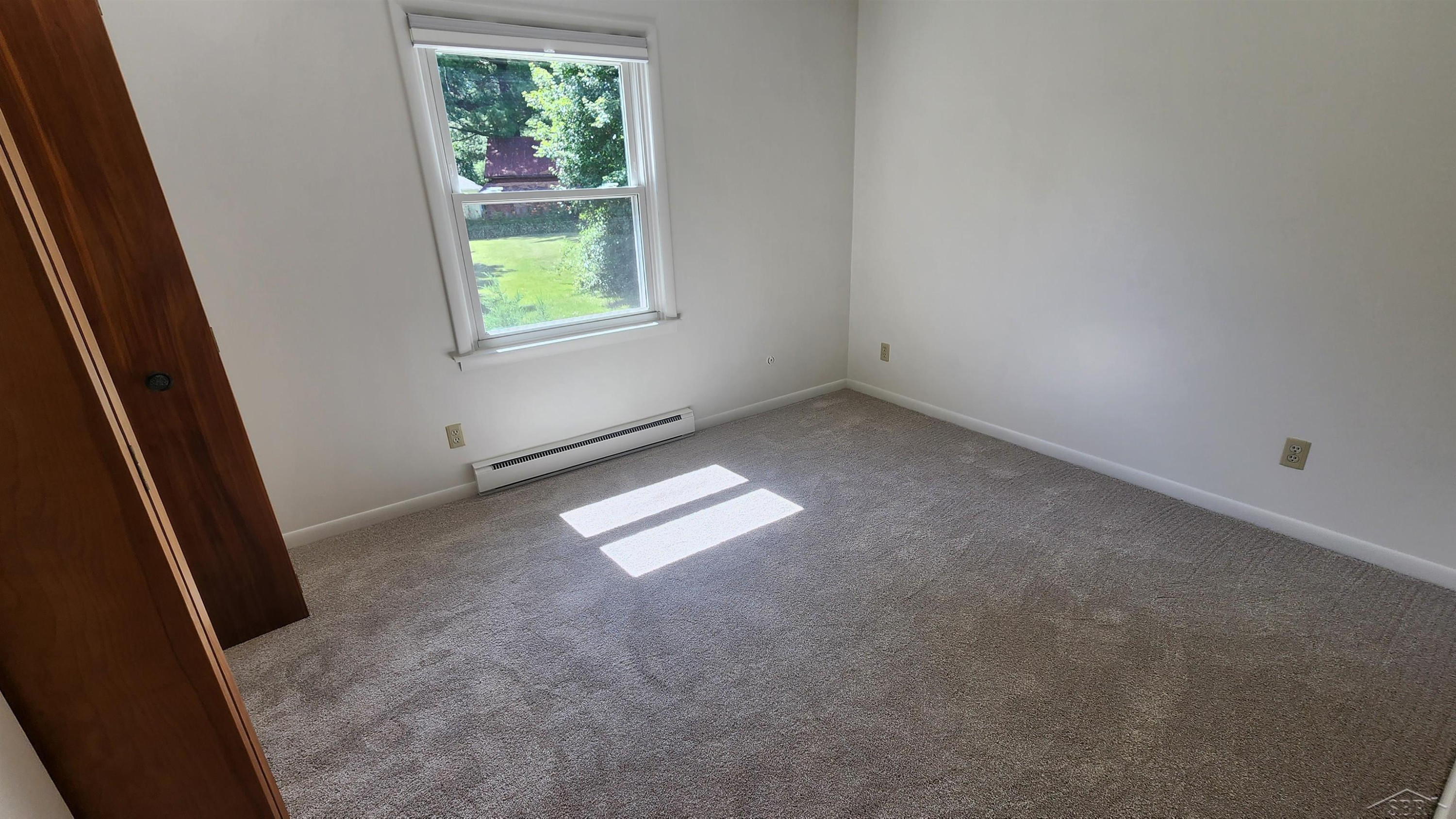 240 W Tuscola UNIT 2 Street, 2, Frankenmuth, MI 48734 — Photo 9
